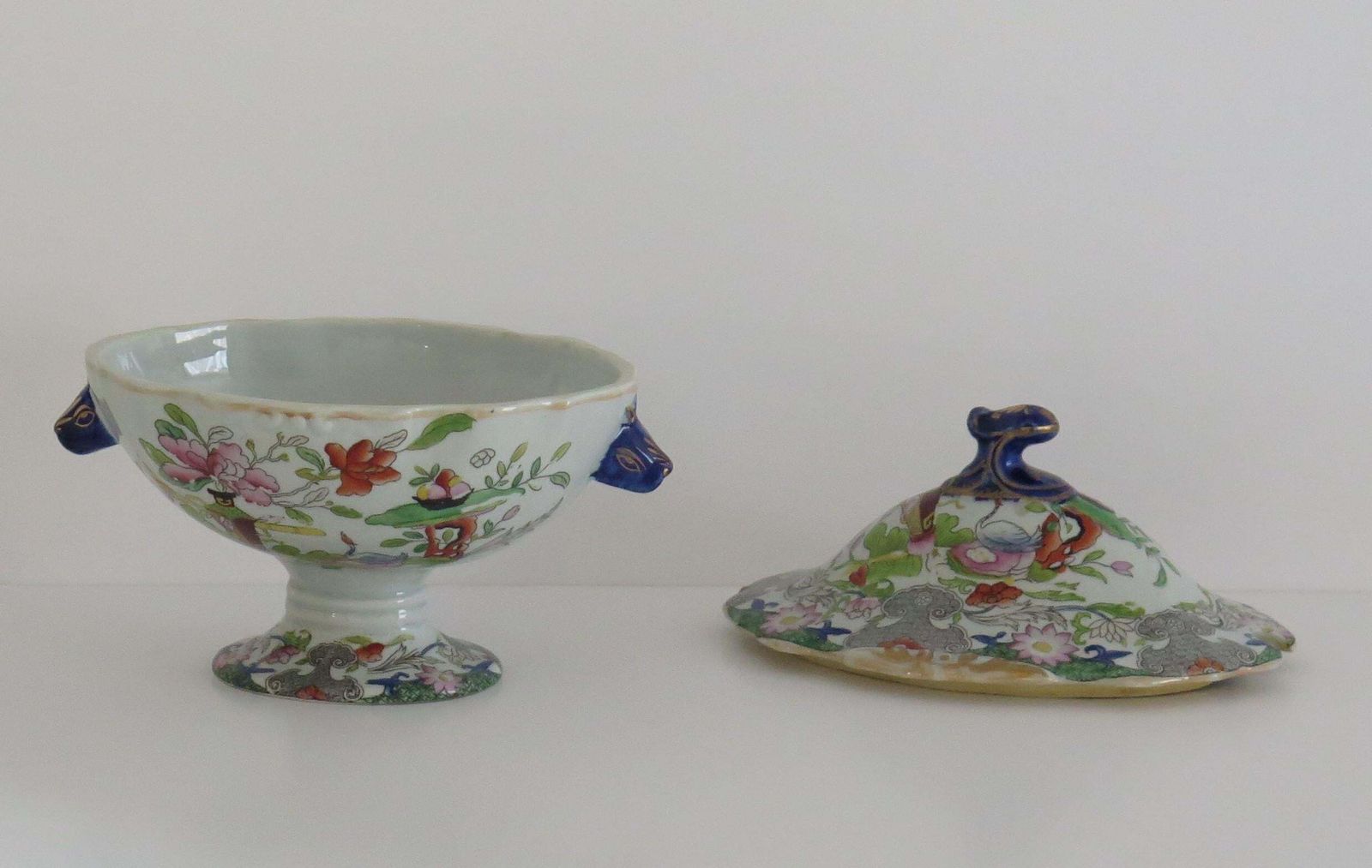 Mason's Ironstone Sauce Tureen & Cover Table & Flower Pot Ptn, Georgian Ca 1818 photo vintage