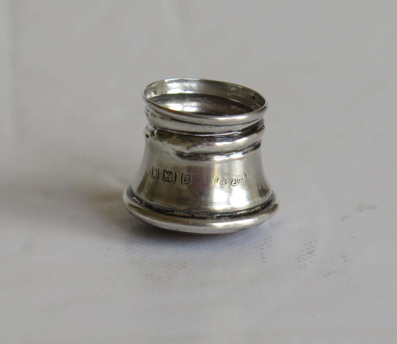 photo vintage Burgundy Guilloche & Silver Topped Cut Glass Scent Or Perfume Bottle London 1921