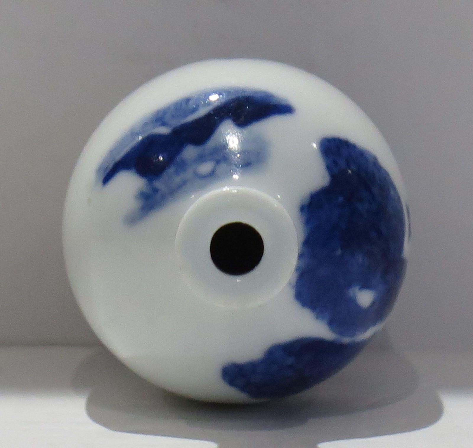 19th C Chinese Porcelain Snuff Bottle Blue & White Hand Painted, Qing Xianfeng photo vinterior