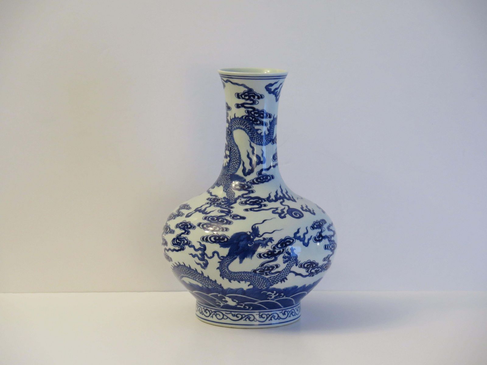 Chinese Export Vase Porcelain Blue & White Hand Painted Dragons, Circa 1950 photo furniture