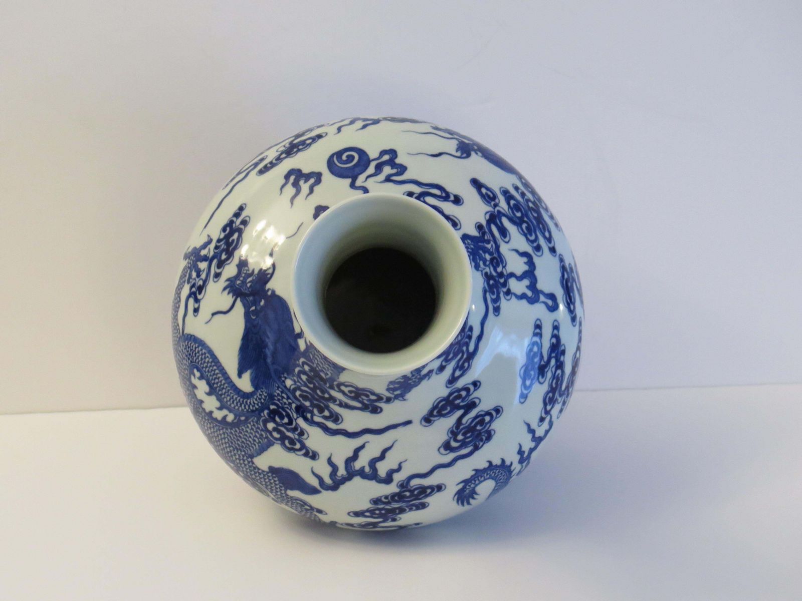 575.0 Chinese Export Vase Porcelain Blue & White Hand Painted Dragons, Circa 1950 photo