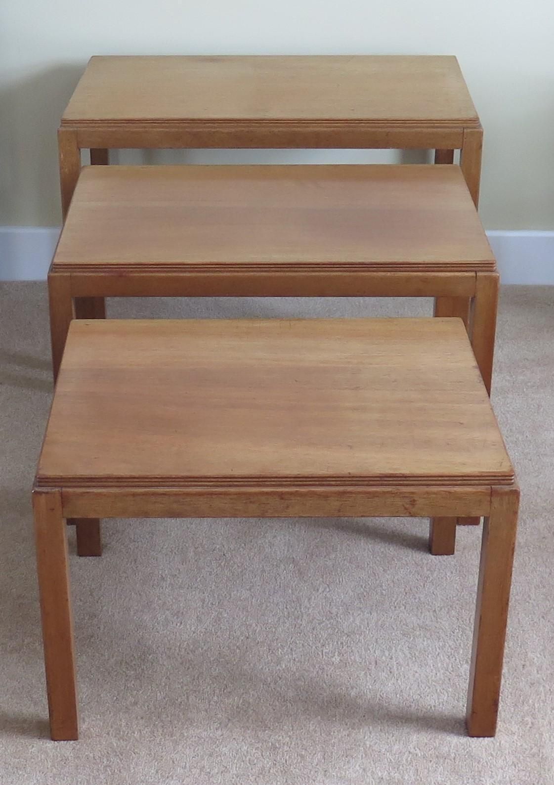 Gordon Russell Nest Of Three Tables In Walnut, Cotswold School England Ca 1950 photo 985.0