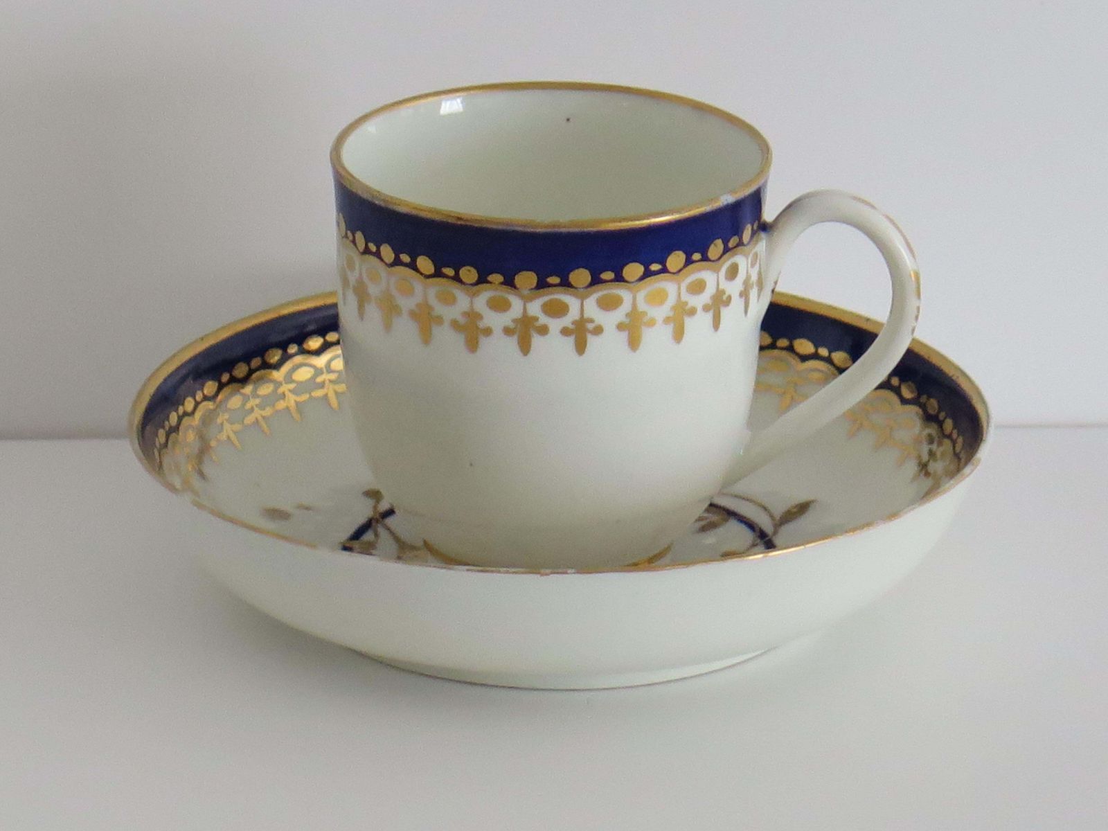 18th C Worcester Porcelain Trio Of Coffee Cup Tea Bowl And Saucer, Circa 1780 photo buy