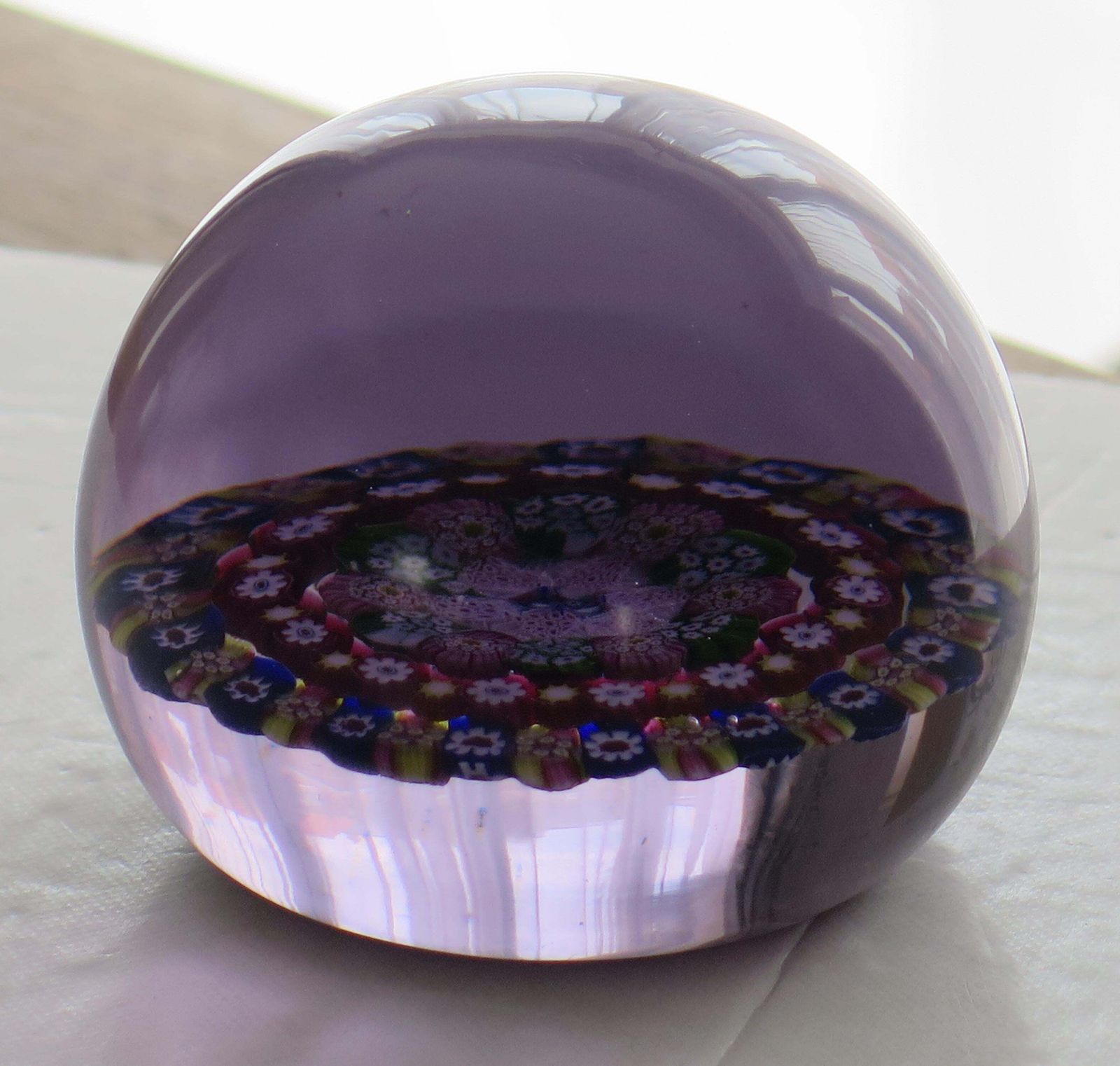 photo furniture Paul Ysart Glass Paperweight With Py Cane Early Period, Scotland Circa 1930s