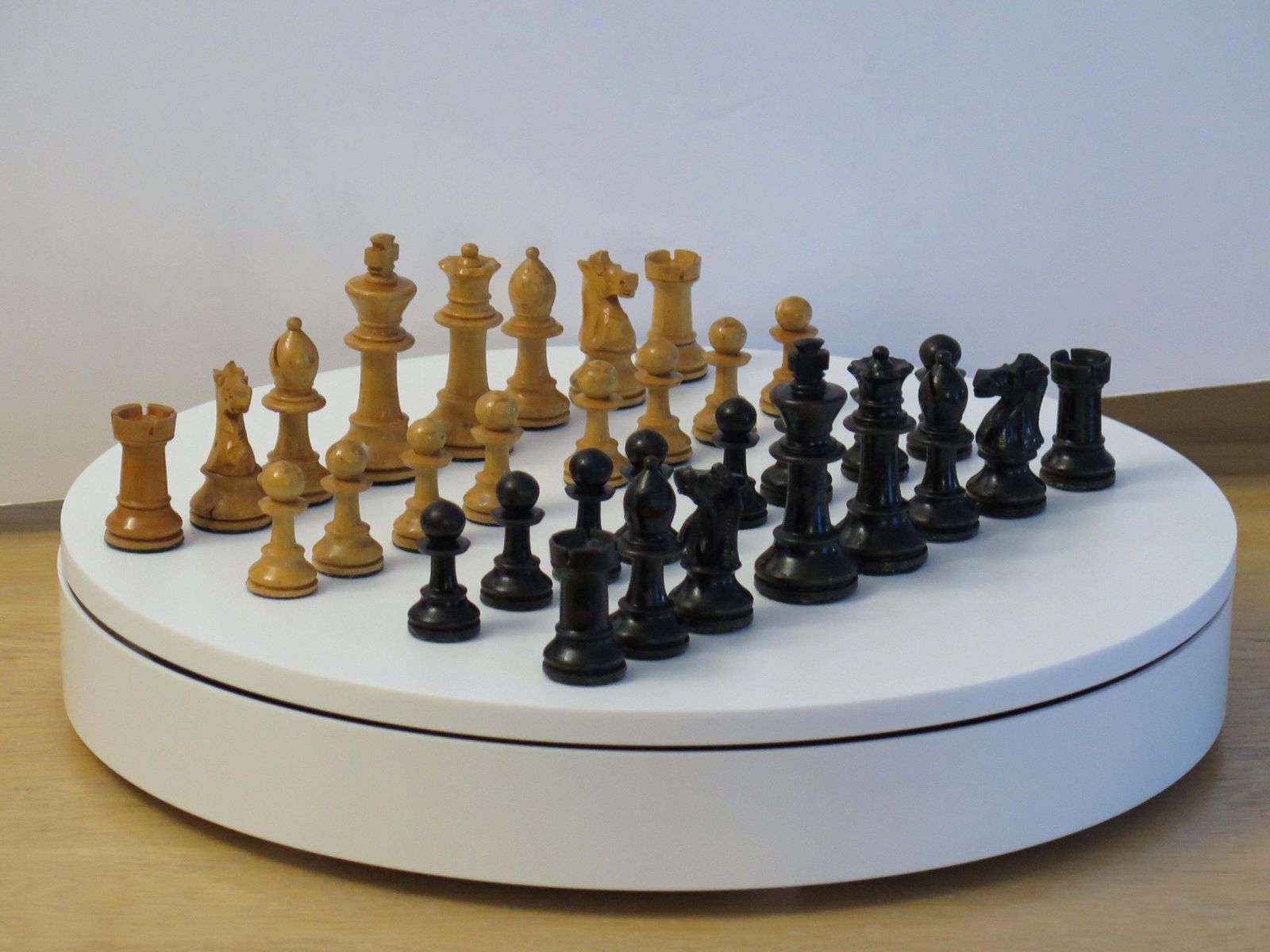 Staunton Fierce Knight Weighted Club Chess Set 8.5cm Kings Jointed Box, 19th C photo vintage