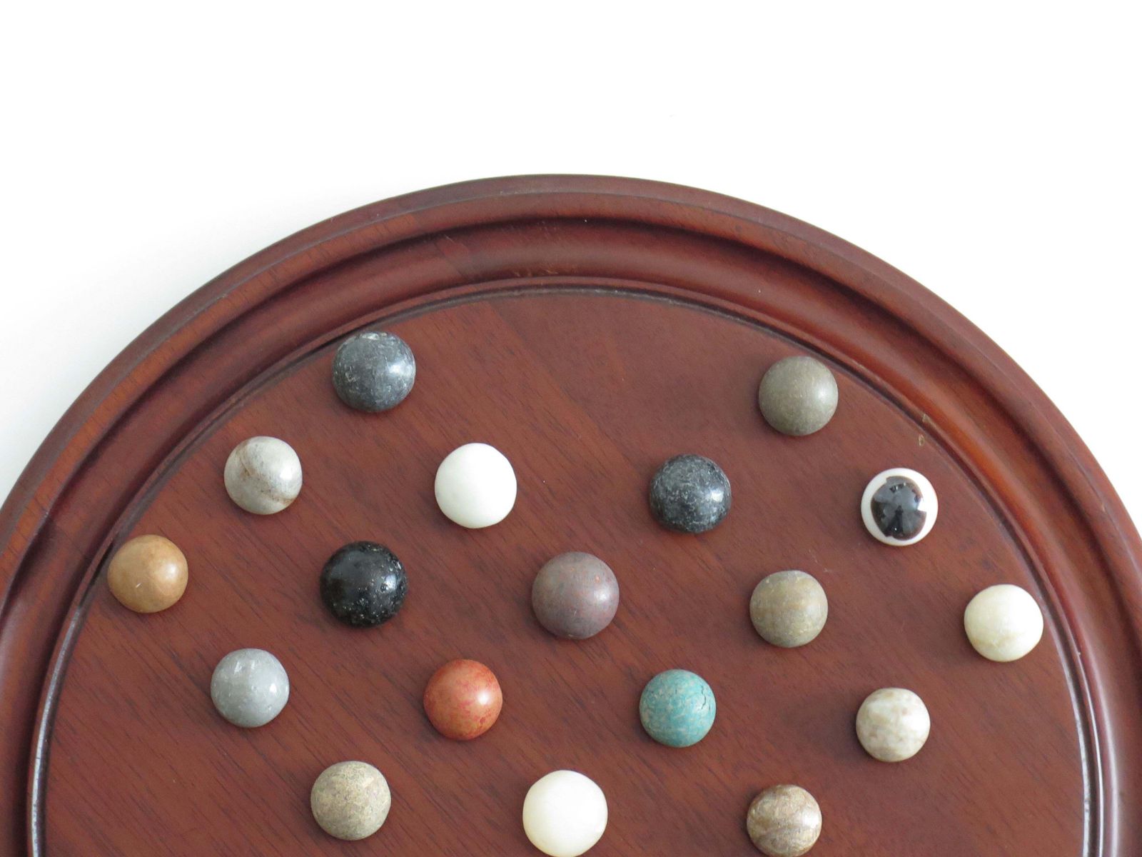 Marble Solitaire Game 10 Inch Hardwood Board 35 Mixed Stone Marbles, Circa 1945 photo vintage