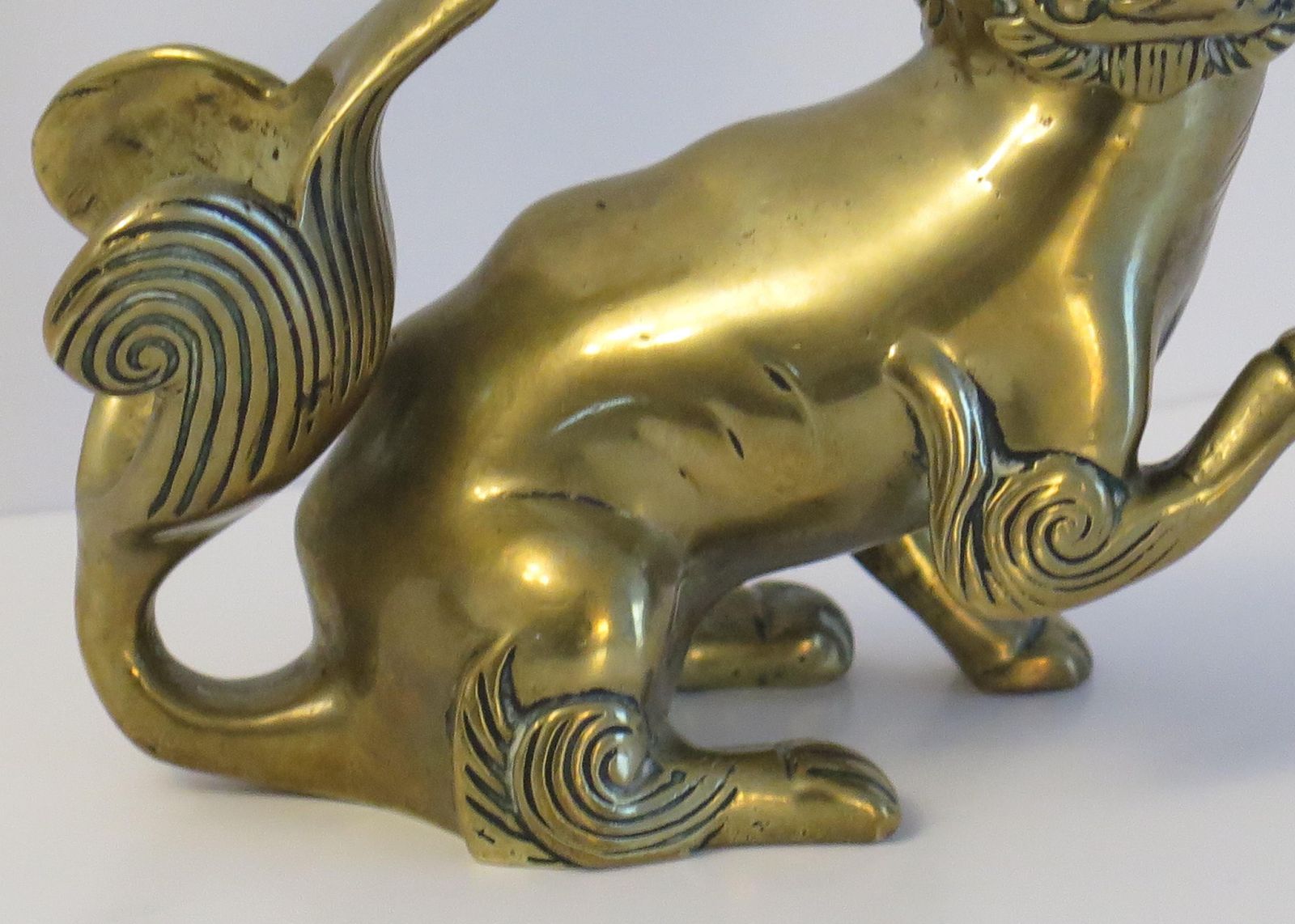 photo vintage Antique Pair Of Chinese Bronze Foo Dogs Good Detail, Qing Early 19th Century