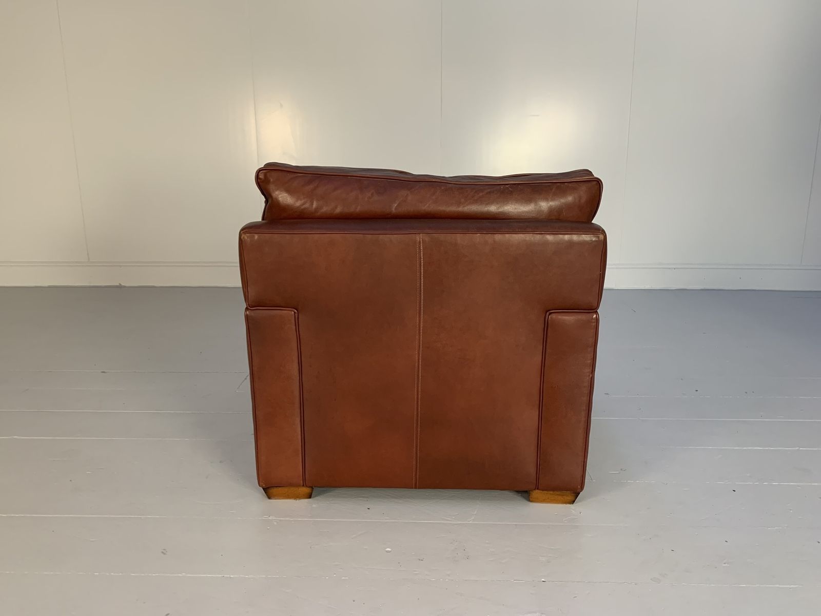 Duresta “Panther” Armchair – In Brown “Mustang” Leather photo furniture