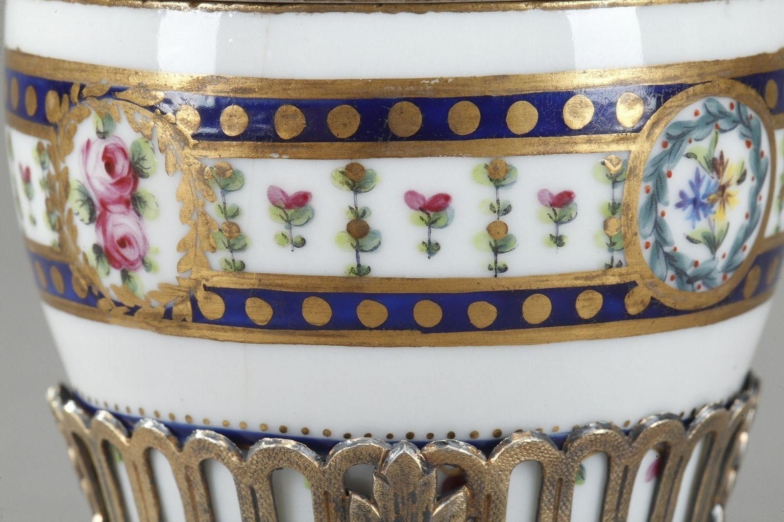 Small Antique Inkwell In Porcelain And Silver Gilt In Sevres Style photo vintage
