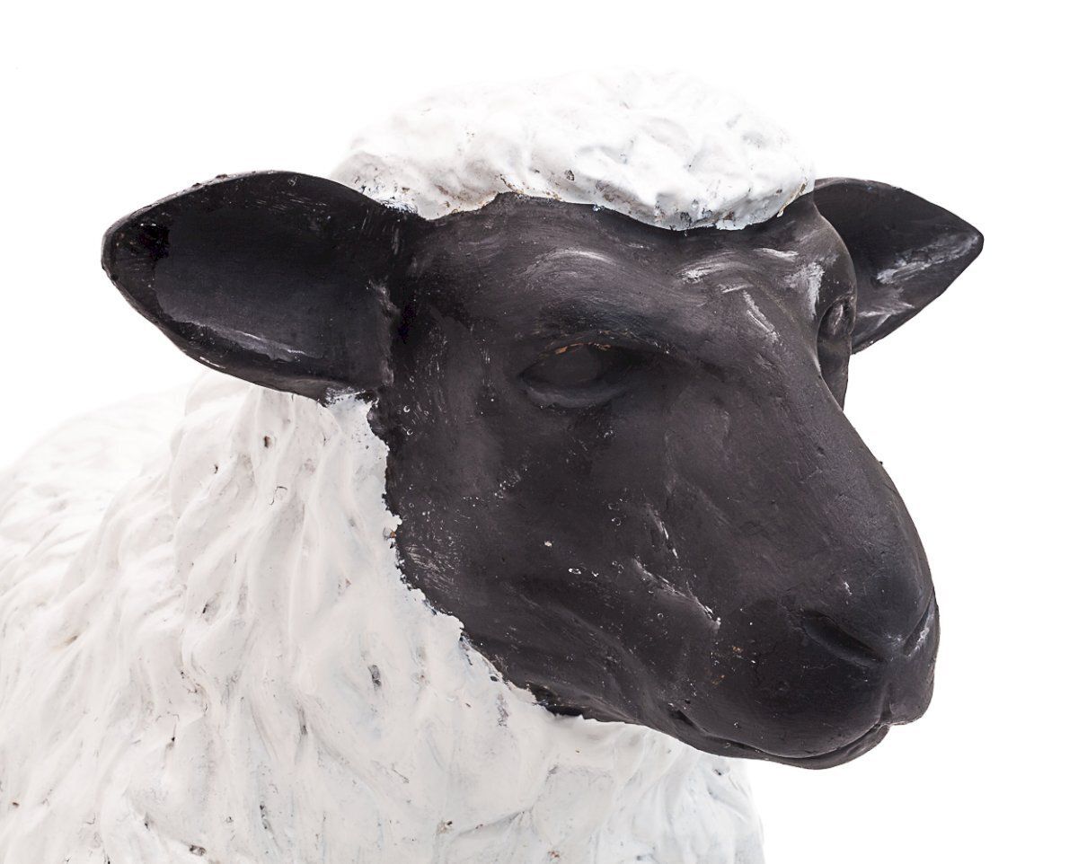 Boiled Cardboard Sheep Sculpture. photo vinterior