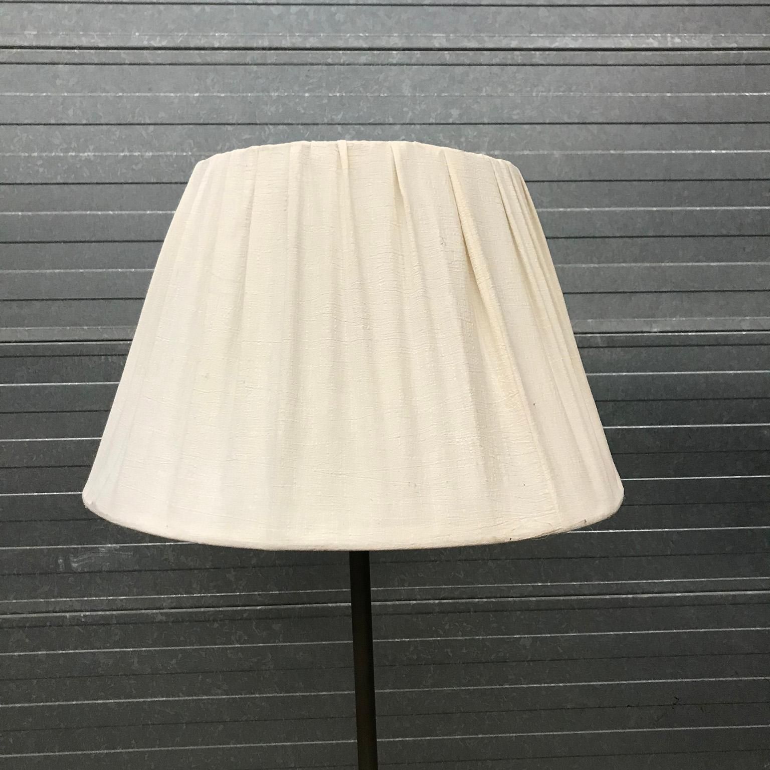 1935, W.H. Gispen Lamp 6004 Or 640b In Fair Condition photo furniture