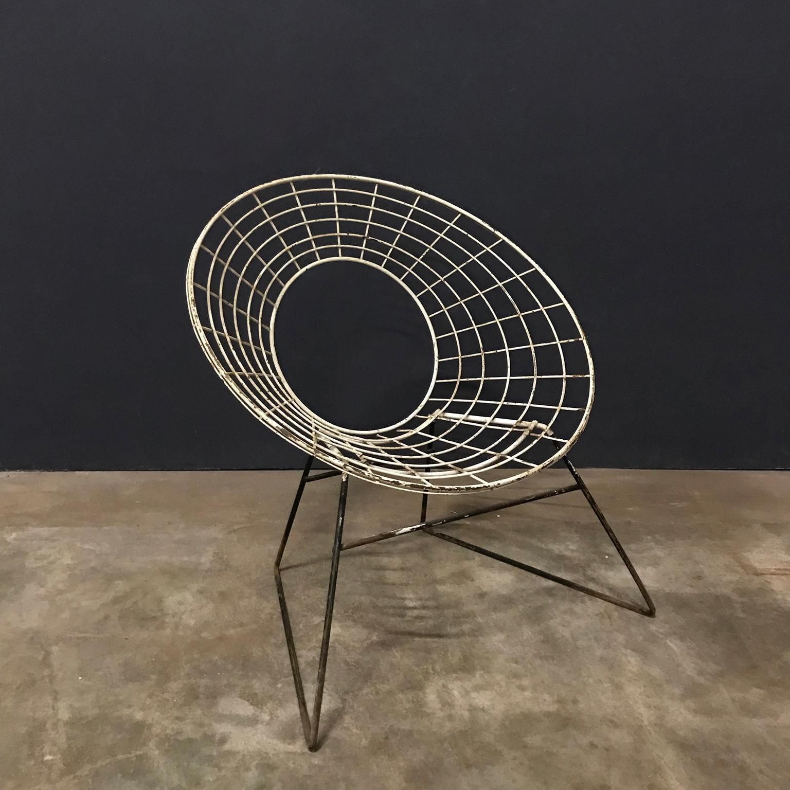 Elegant 1960s Chair In Style Of Ferrari And Hardoy Plus Bertoia, Circa 1960 photo for sale