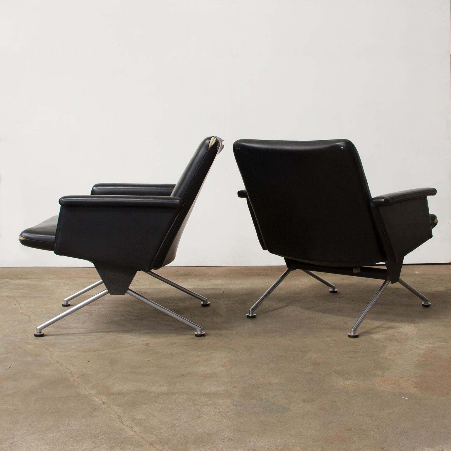 1961, Andre Cordemeyer For Gispen, Set Of Two Midcentury Dutch Easy Chairs 1432 photo for sale