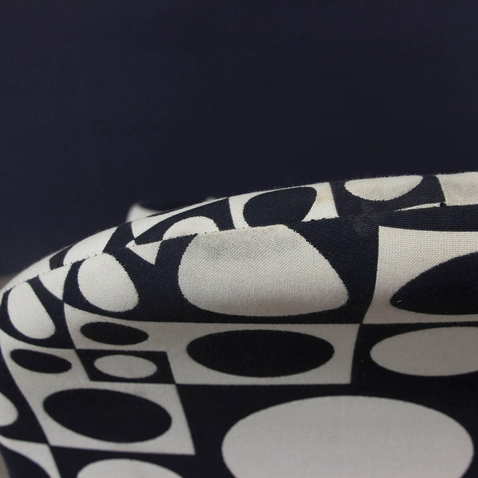 1970, Verner Panton, 1 2 3 Serie Office Chair, Original Panton Fabric By Kvadrat photo vintage