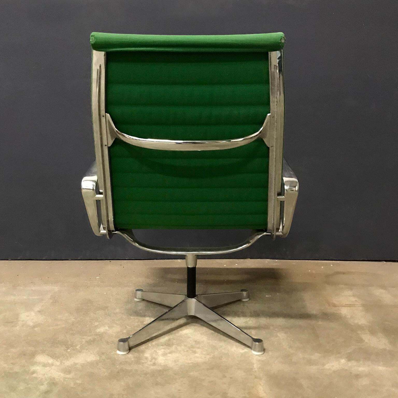 1958, Ray / Charles Eames; Miller, Ea 116, Flat Base Easy Chair In Apple Green photo vinterior