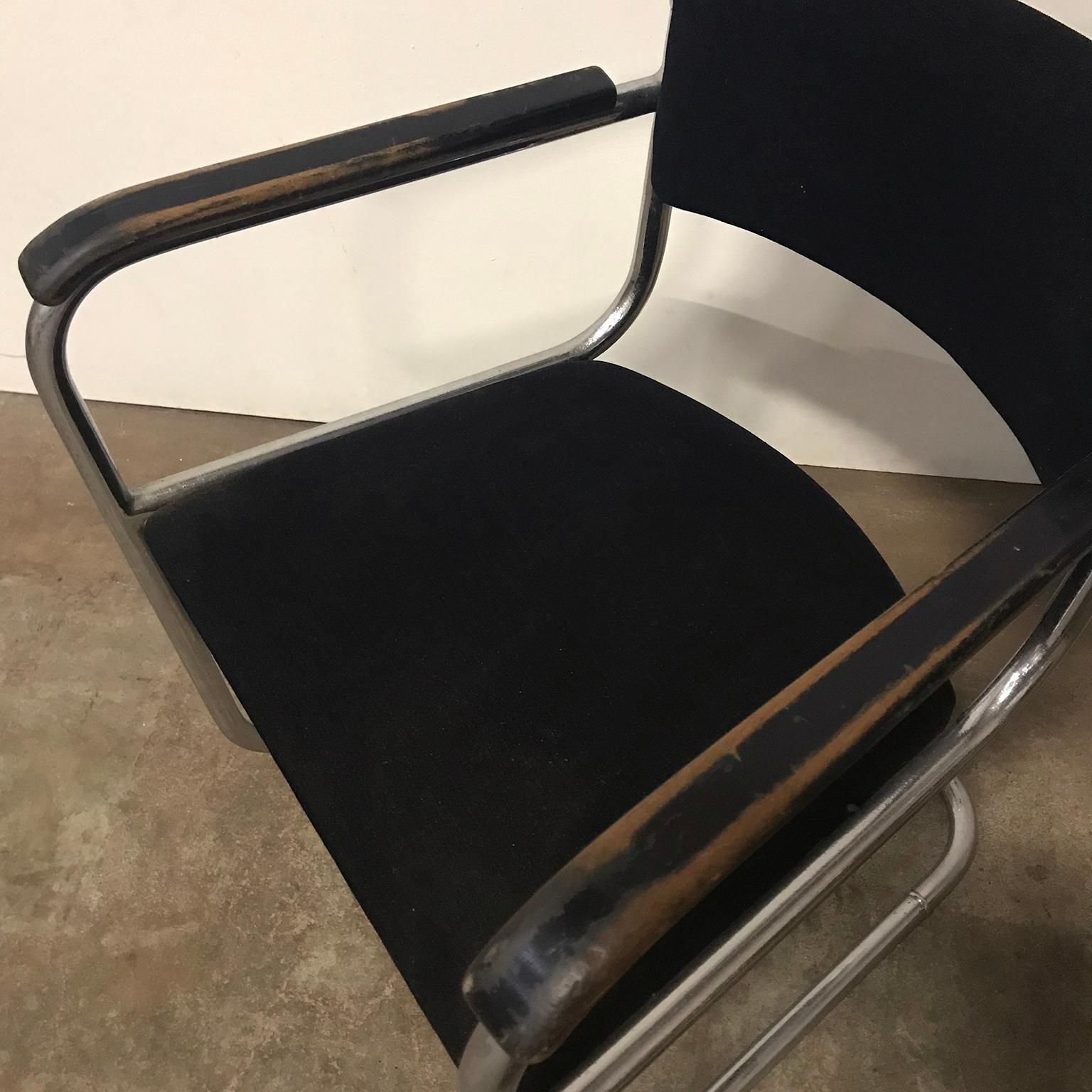 photo furniture Dutch Design, Set Of Original Tubular Chairs With Black Upholstery, Circa 1930