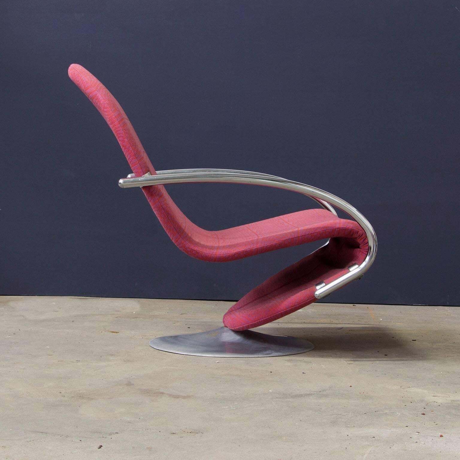 1973, Verner Panton, 1 2 3 Serie Easy Chair In Original Panton Fabric photo furniture