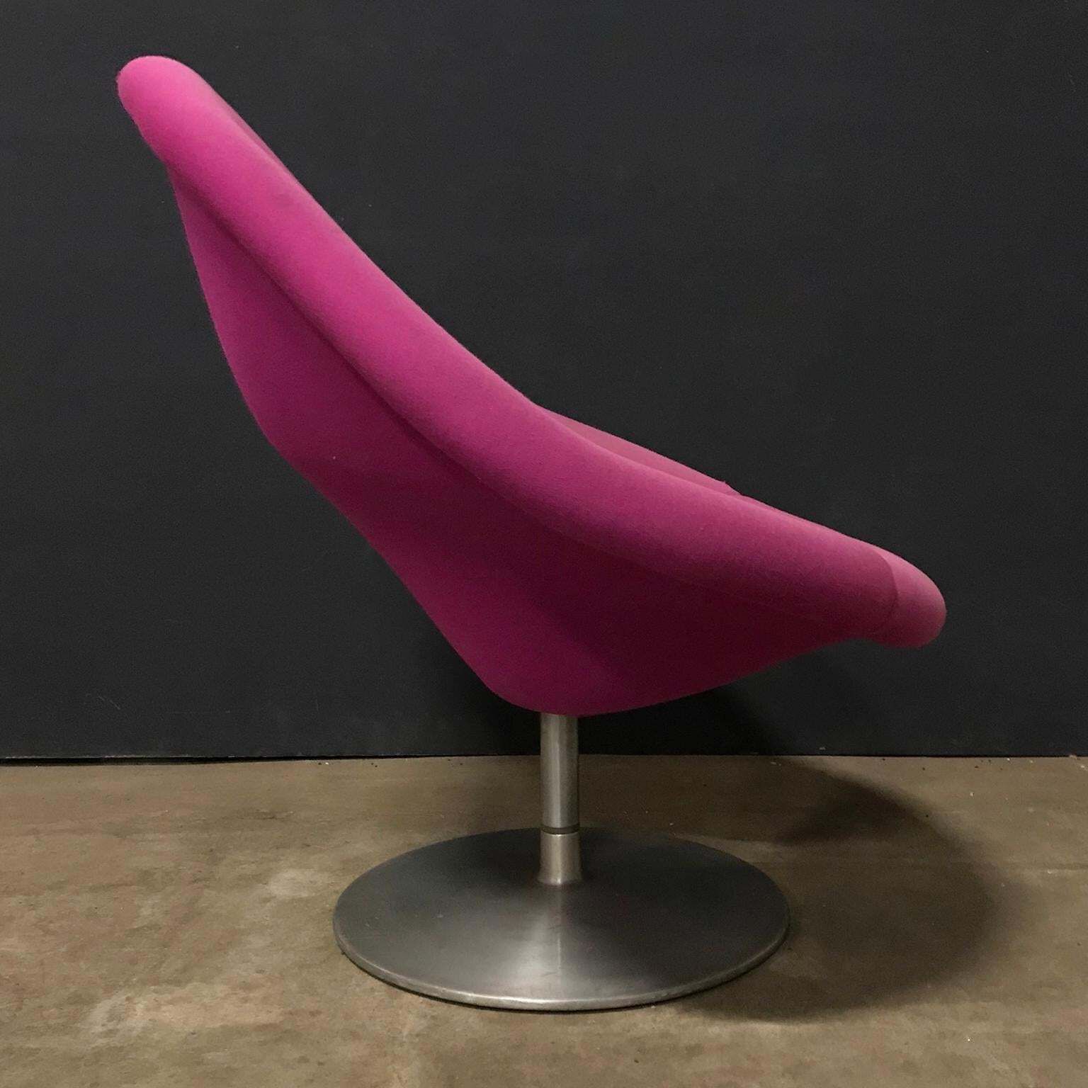 1959, Pierre Paulin For Artifort, Early Globe Chair In Pink Fabric photo Furniture