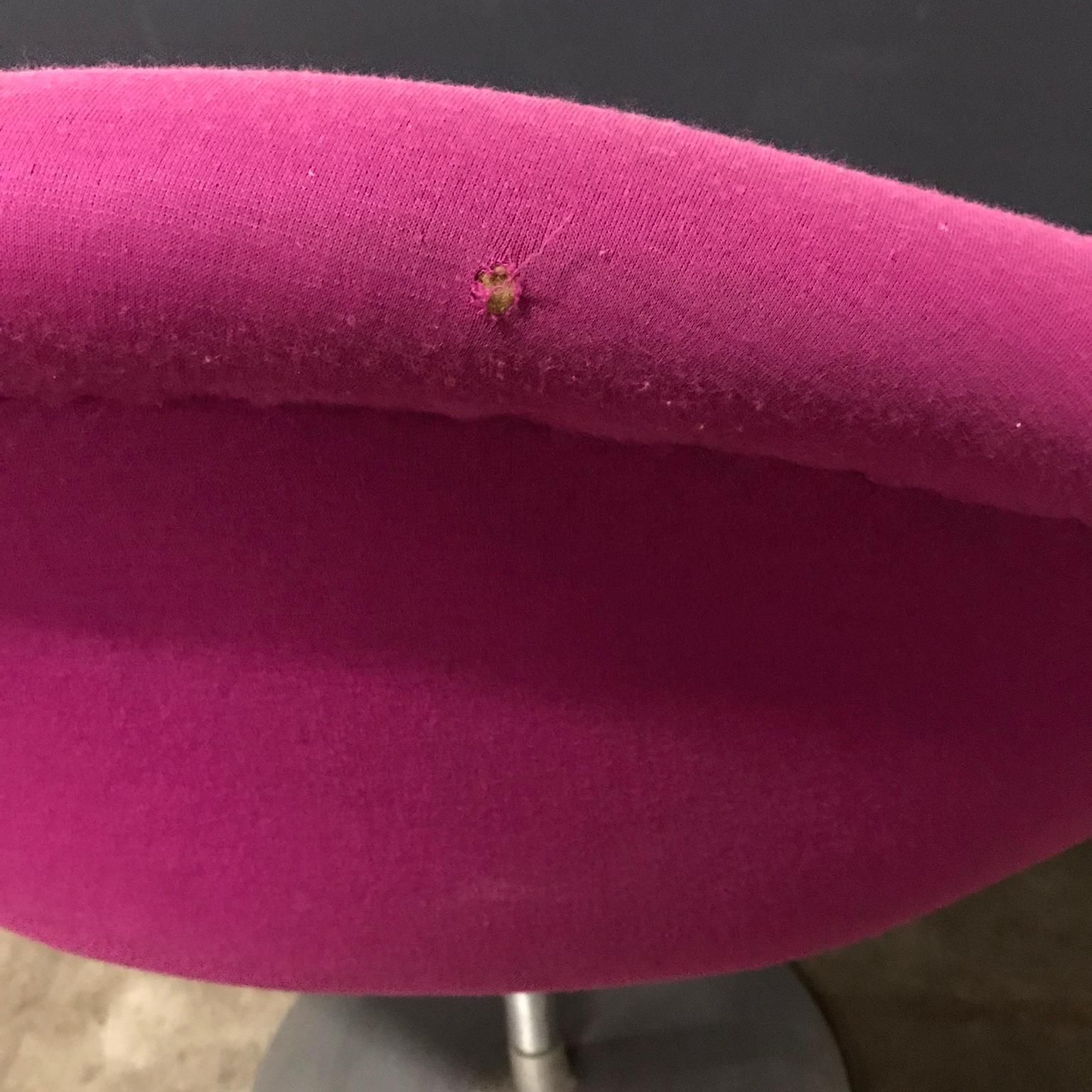 1959, Pierre Paulin For Artifort, Early Globe Chair In Pink Fabric photo vintage