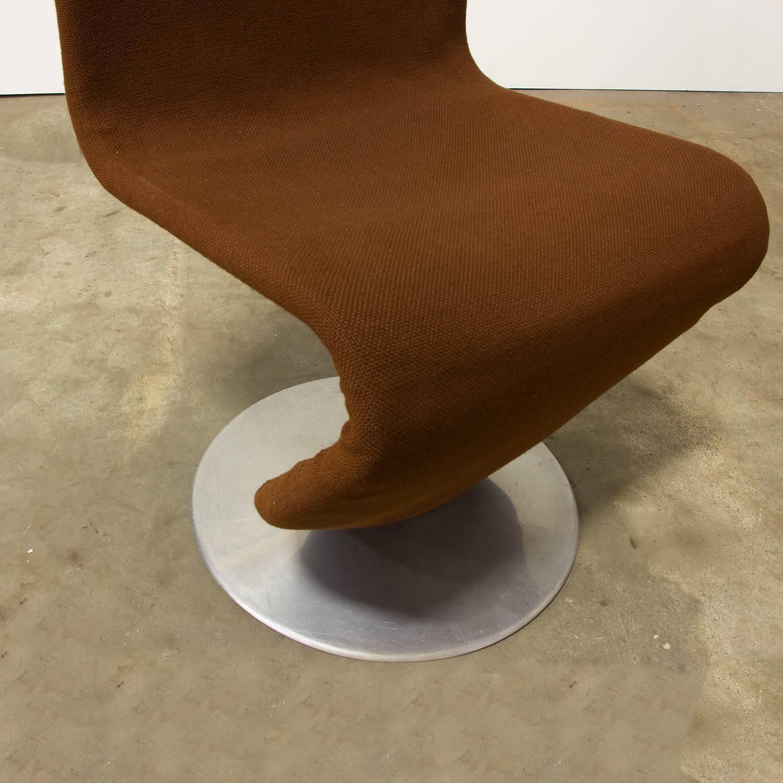 1973 Verner Panton, 1 2 3 Series Dining Chair In Brown Fabric photo vinterior
