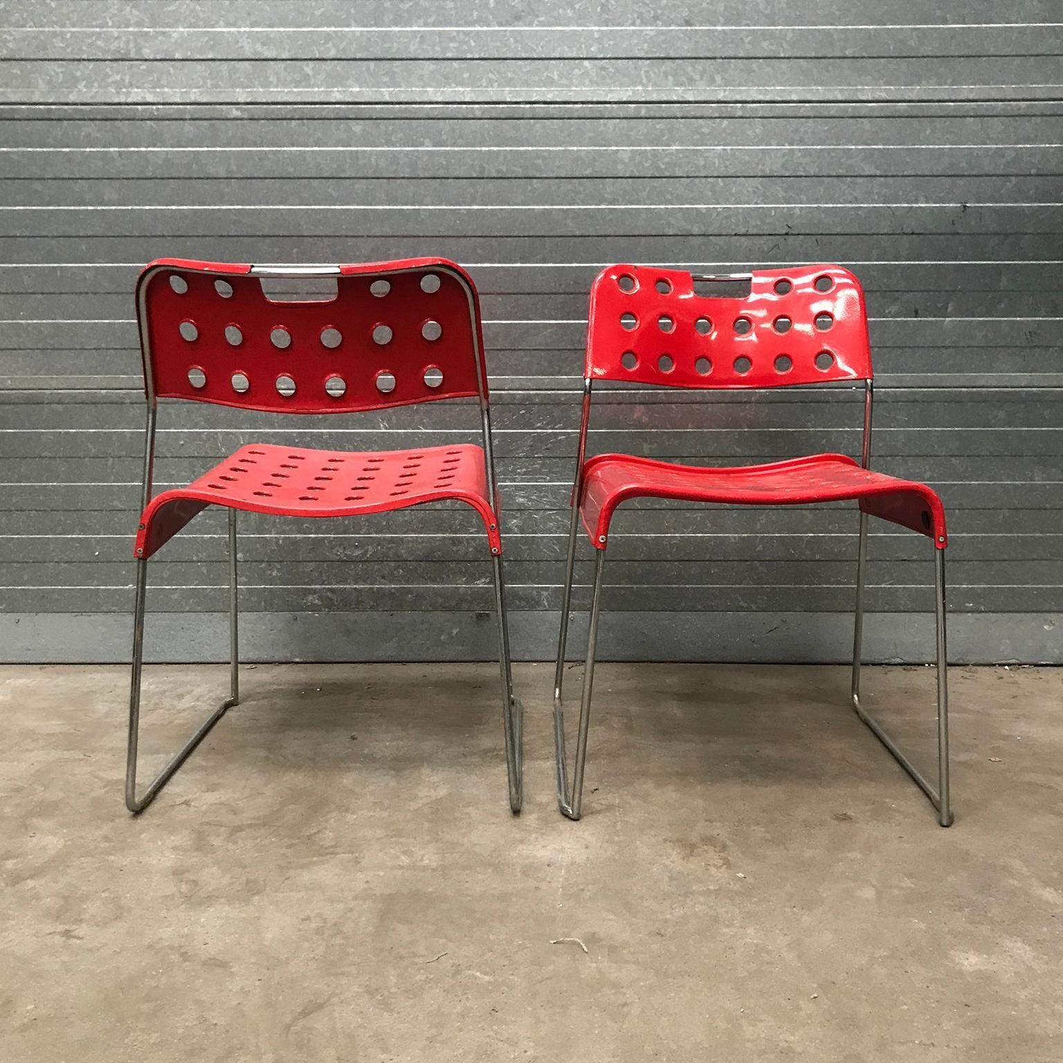 1971, Rodney Kinsman, For Bieffeplast, 2 Rare Red Omstak Stacking Chairs photo Furniture