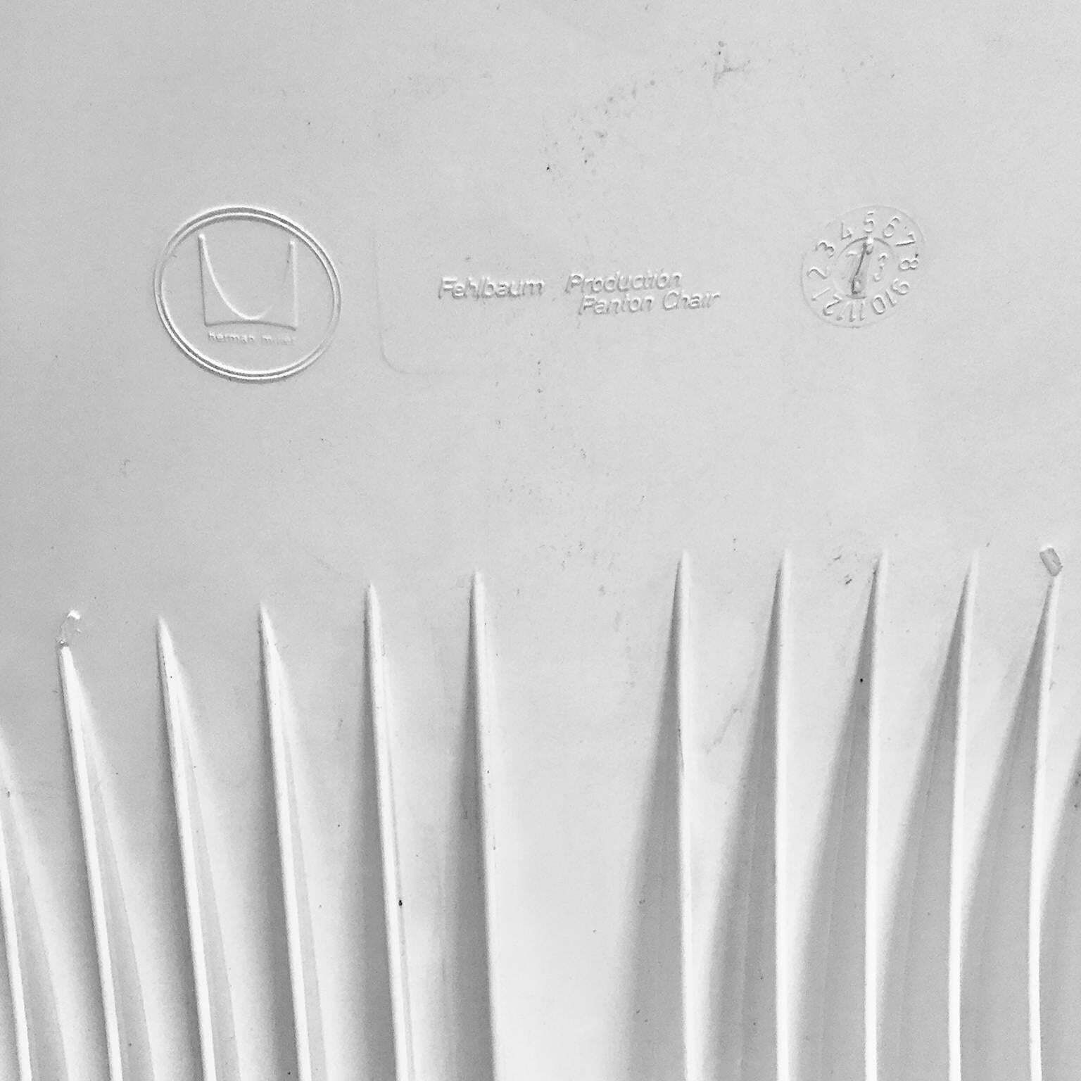 photo for sale 1965, Verner Panton, Stacking Chair, Herman Miller, Second Edition In White