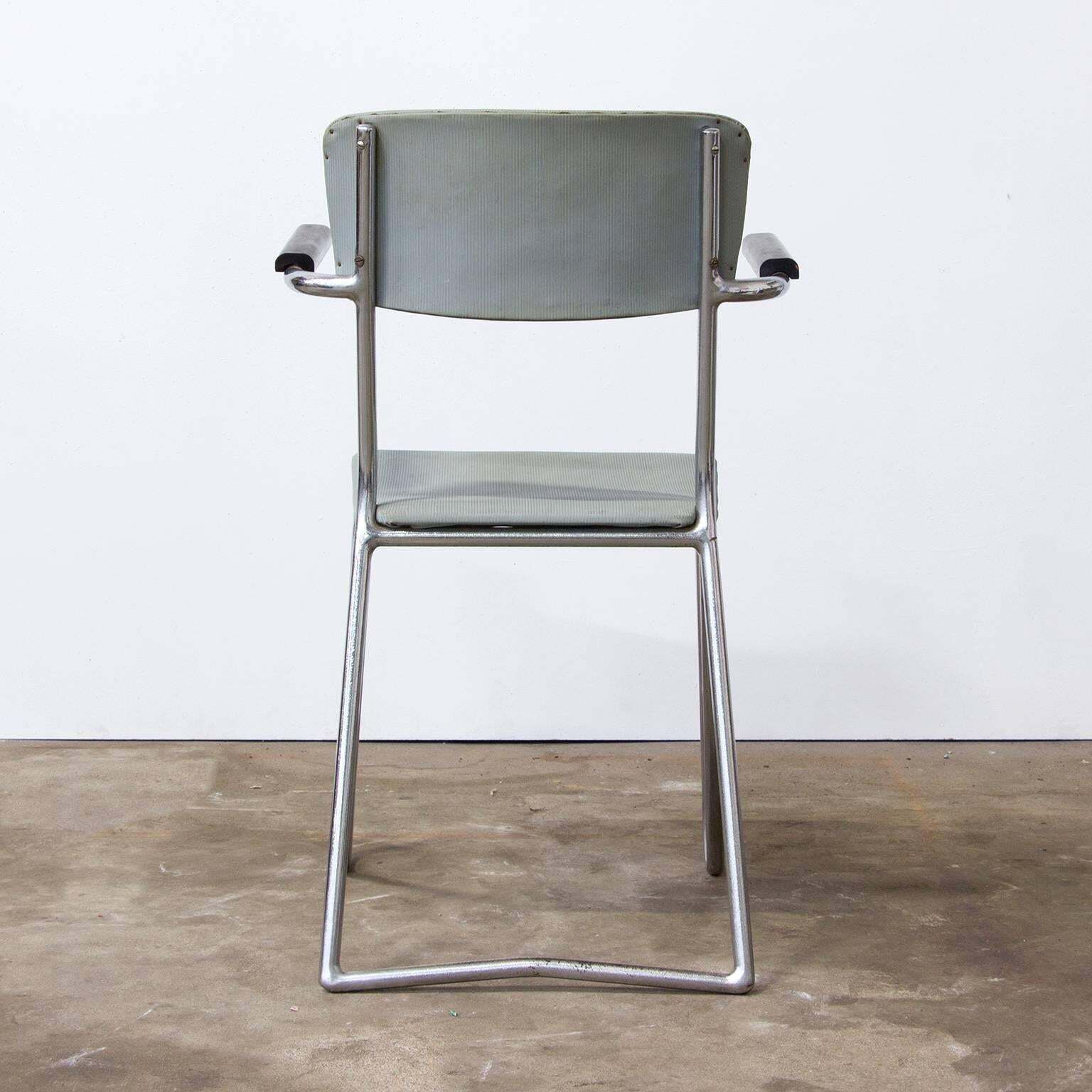 1932, Cor Alons, Hairpin Seat In Chrome And Grey Vinyl photo Furniture
