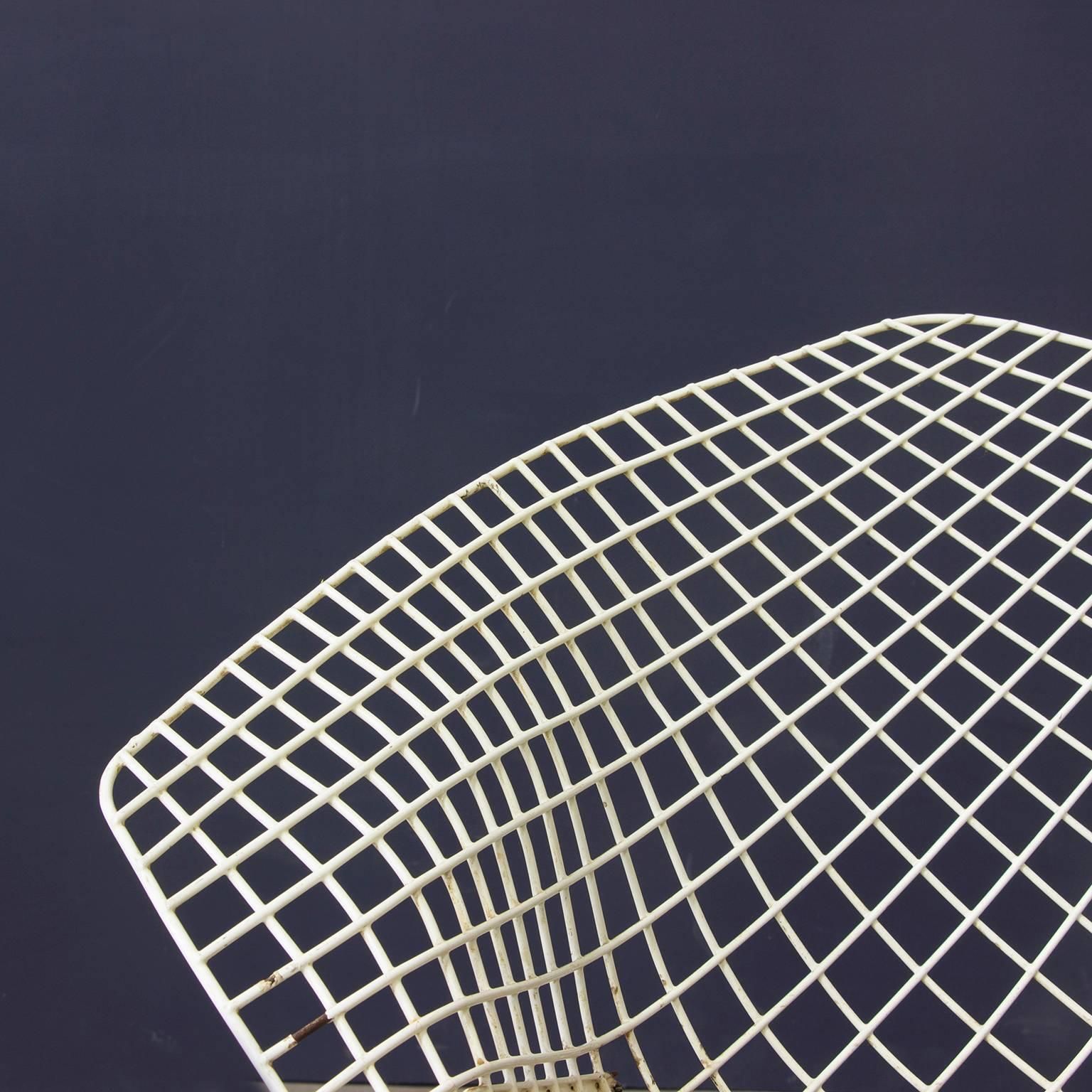 1952, Harrie Bertoia, Diamond Chair 421, Black & White With Black Vinyl Cushion photo buy