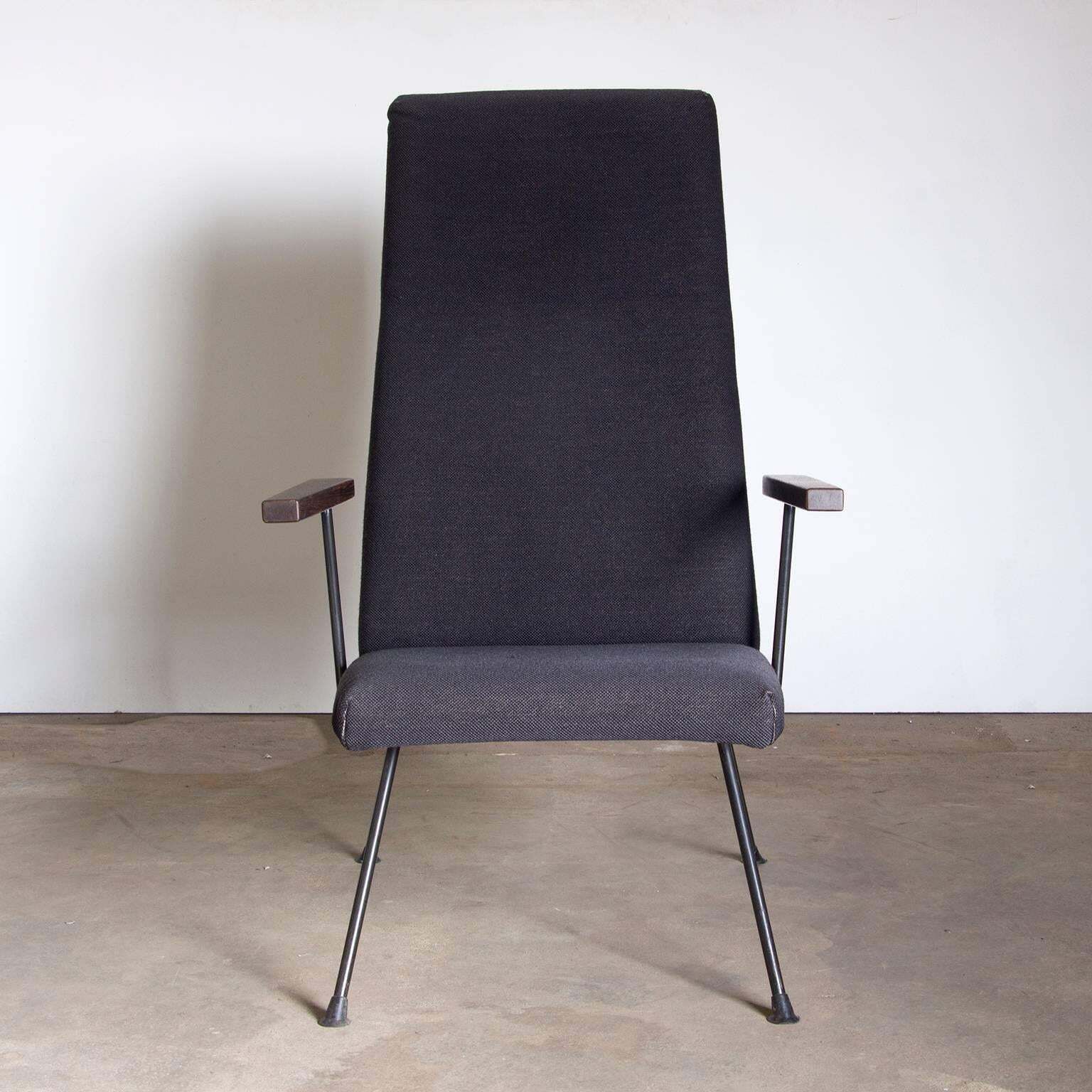 1959, Cordemeyer For Gispen, Easy Chair 1410, Original Dark Blue/Black Fabric photo 1408.0