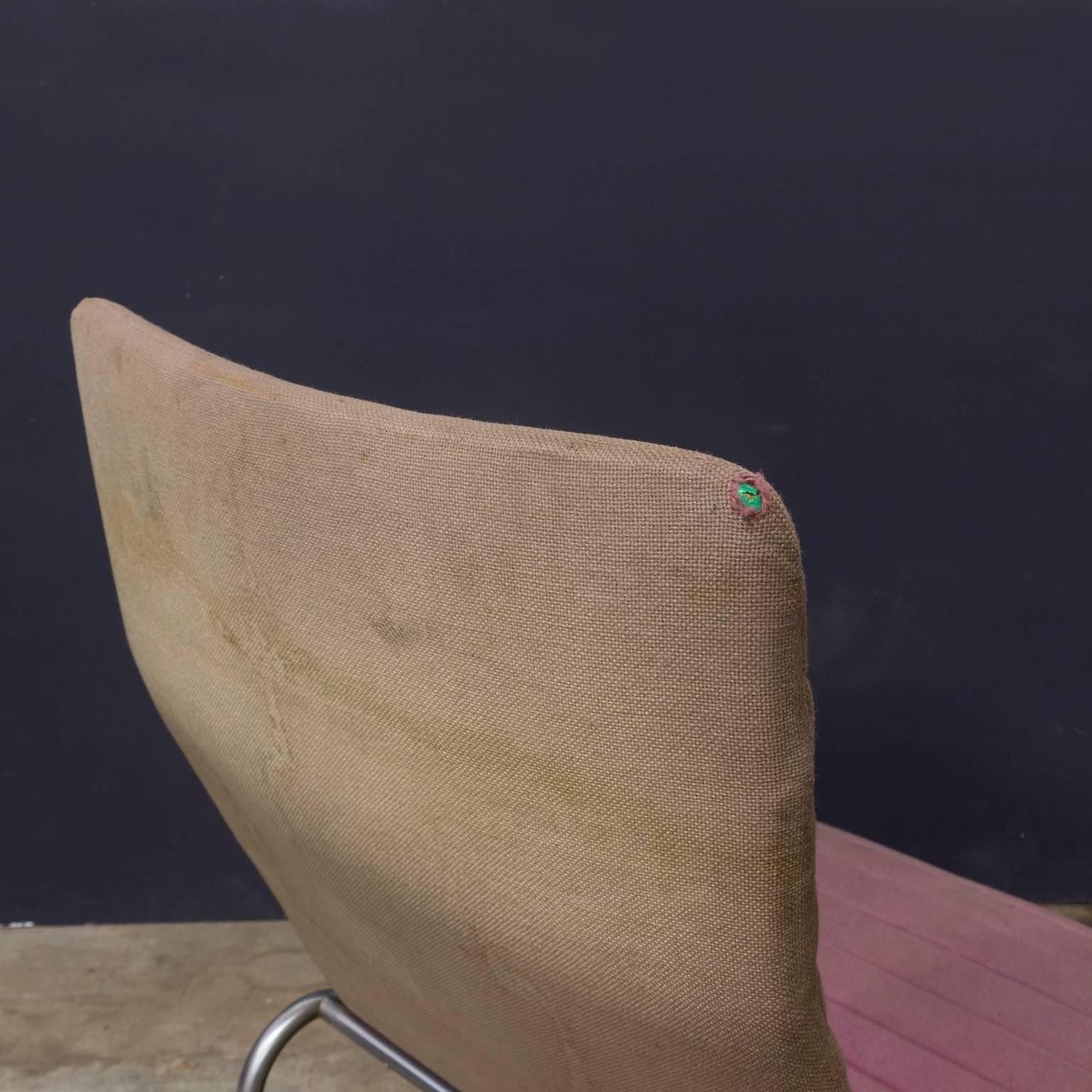 photo furniture 1968, Kho Liang Ie For Stabin Holland, Rare Pink Fabric 704 High Lounge Chair