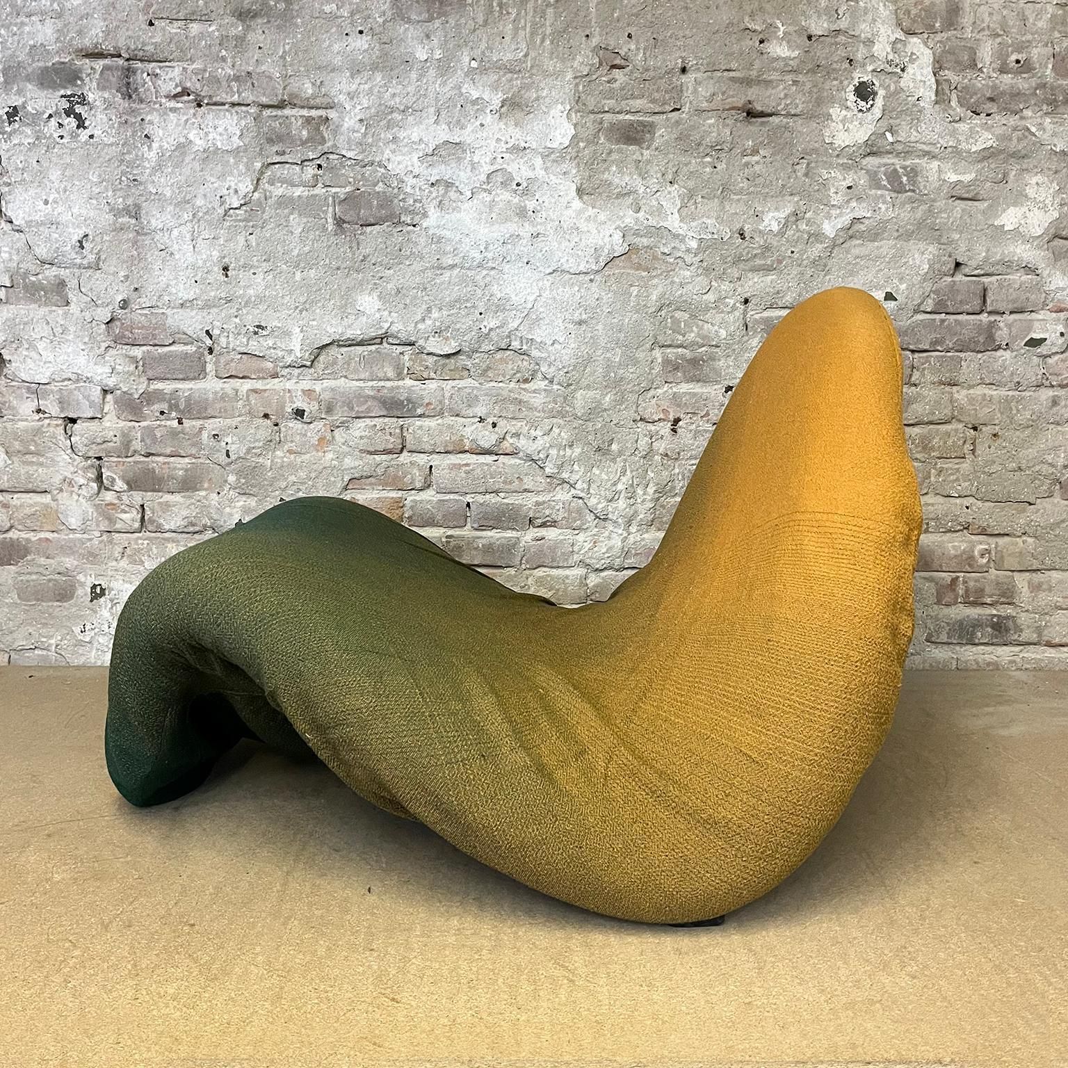 1967, Tongue By Pierre Paulin By Artifort In Orange Green Upholstery photo buy