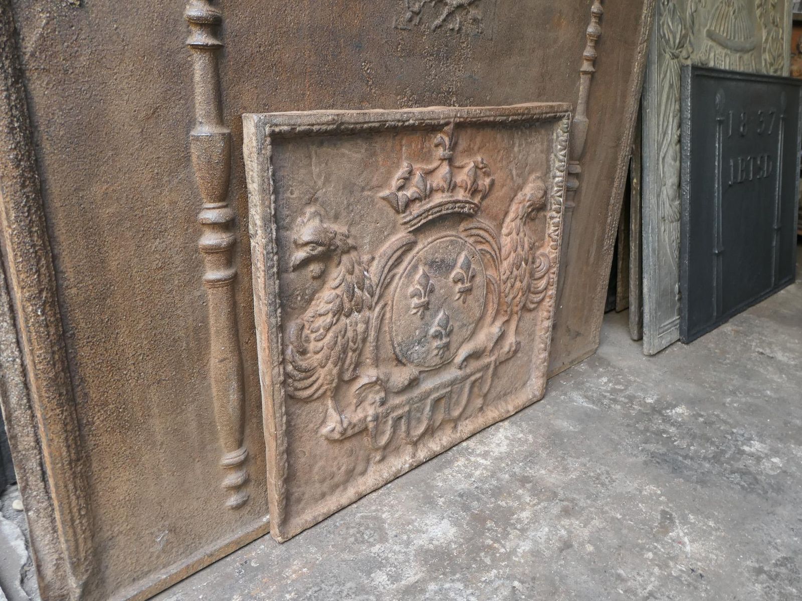 Home Fixtures French Louis XIV Style 'Arms Of France' Fireback / Backsplash, 20th Century photo