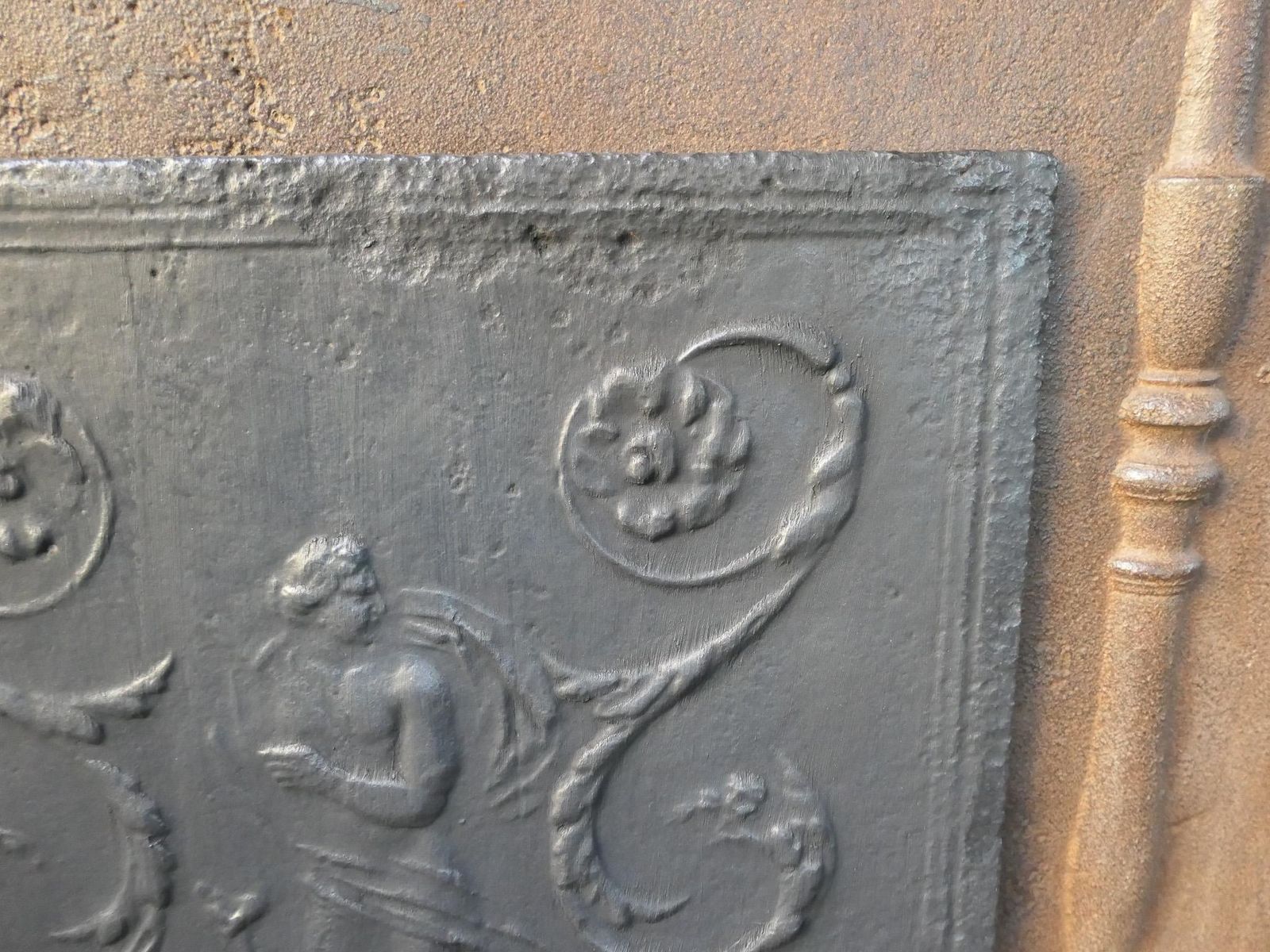 French Neoclassical Period 'Diana' Fireback / Backsplash, 18th 19th Century photo vinterior