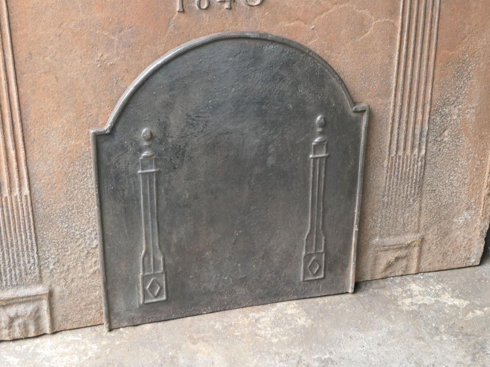 Antique French 'Pillars Of Freedom' Fireback / Backsplash, 18th   19th Century photo vinterior