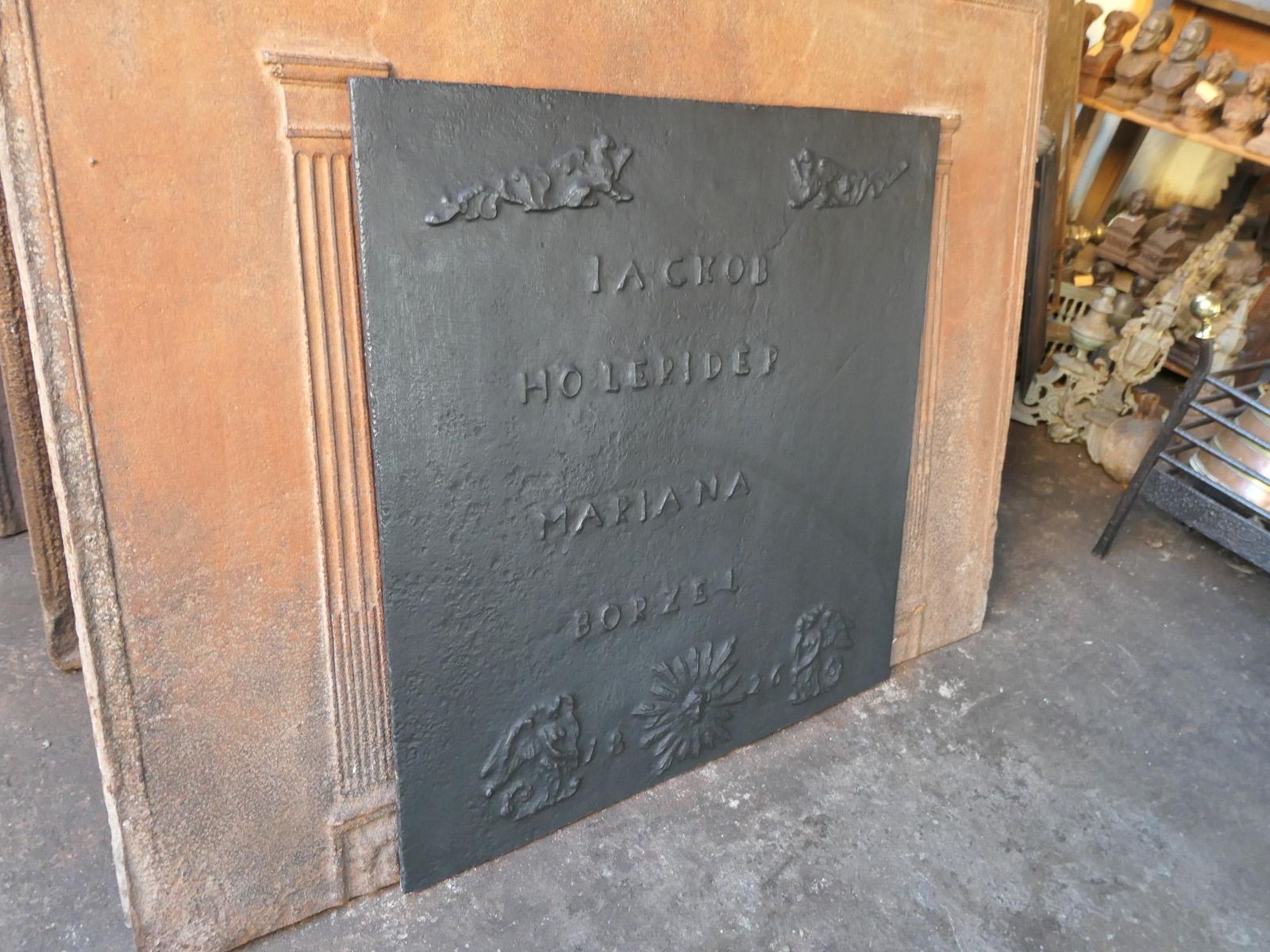 photo vinterior Antique French 'Marriage' Fireback / Backsplash, 19th Century