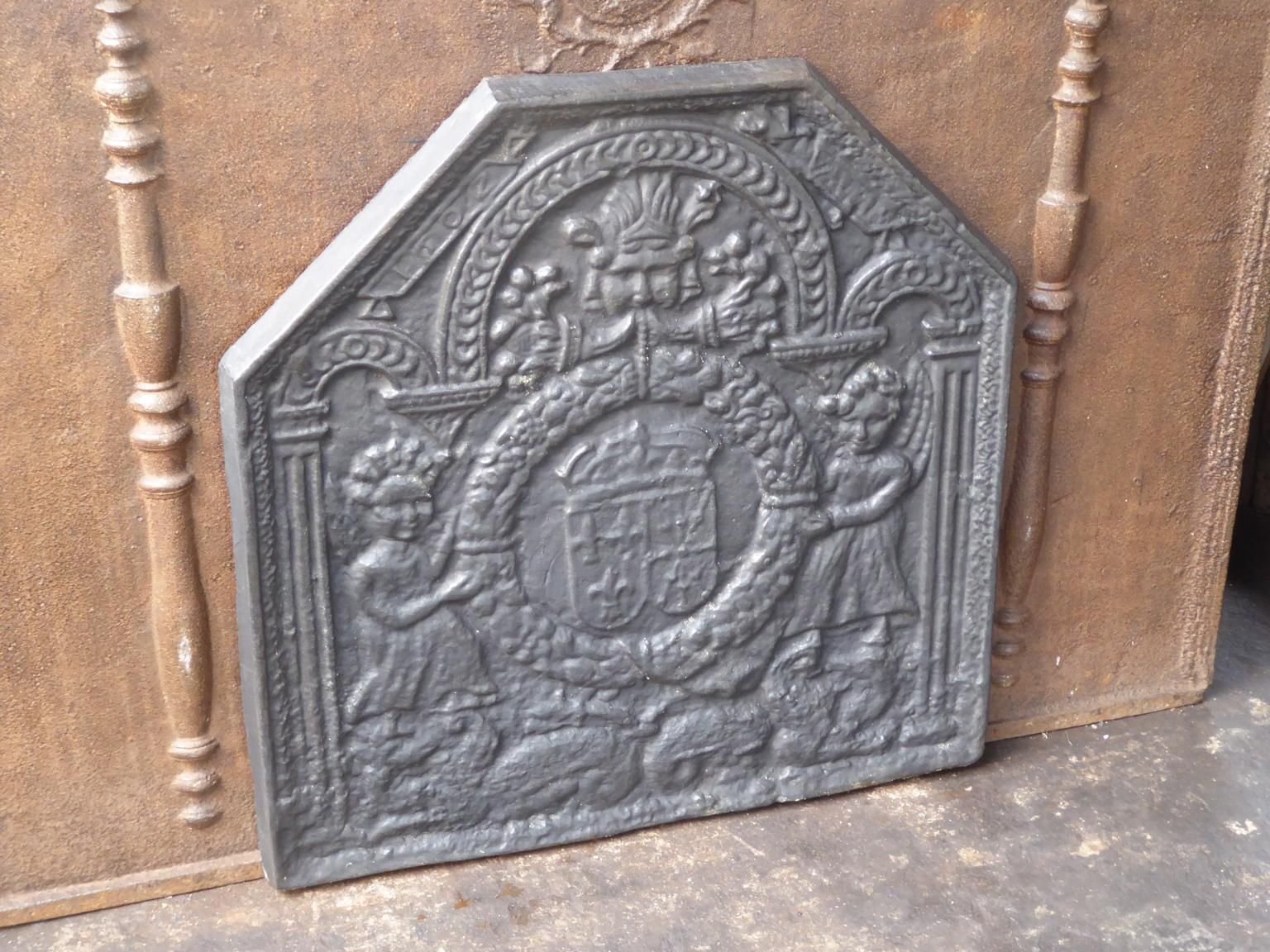 French Louis XIV Style 'Coat Of Arms' Fireback / Backsplash photo Home Fixtures