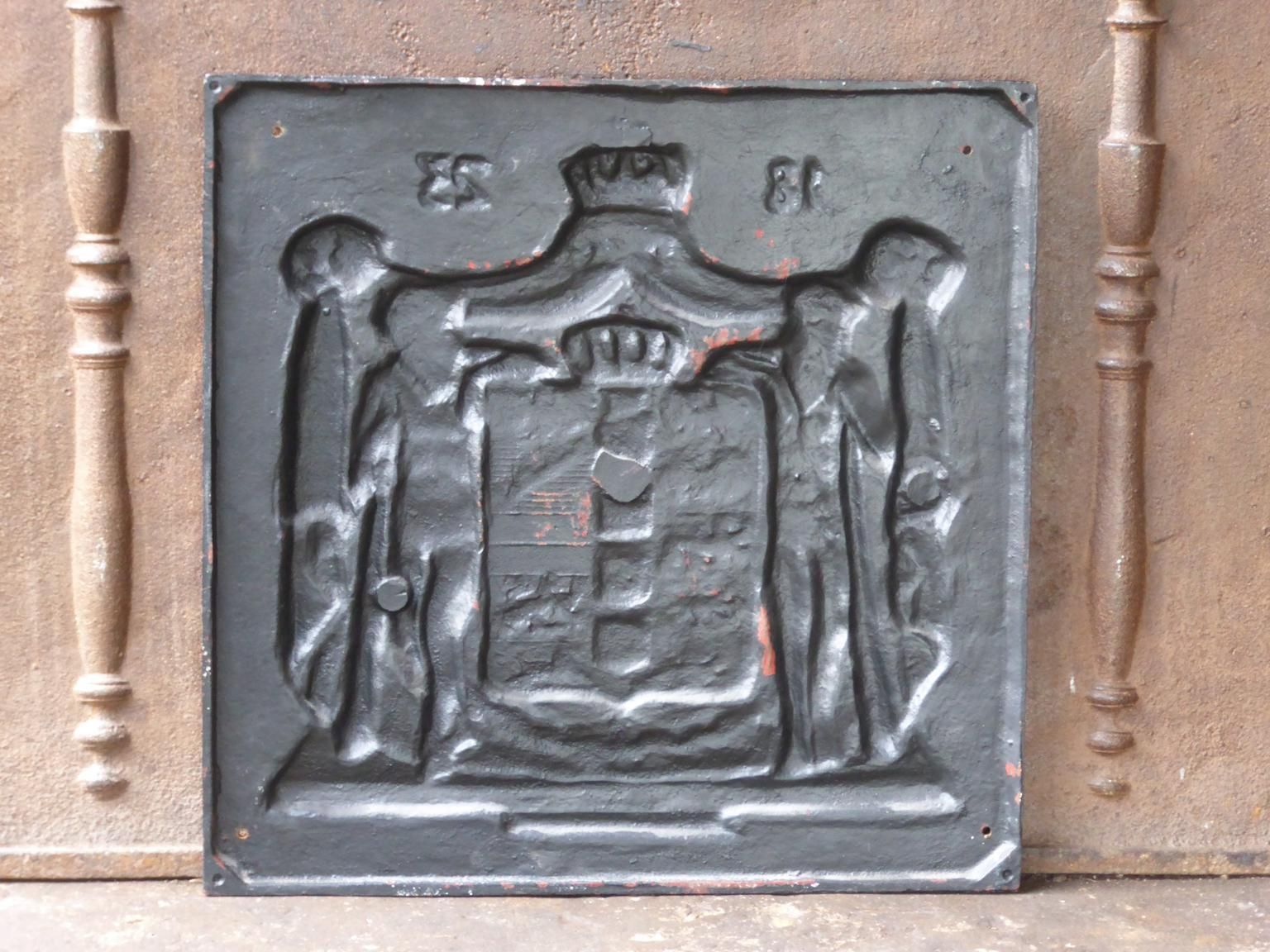 Home Fixtures German Neoclassical Style Coat Of Arms Fireback / Backsplash photo