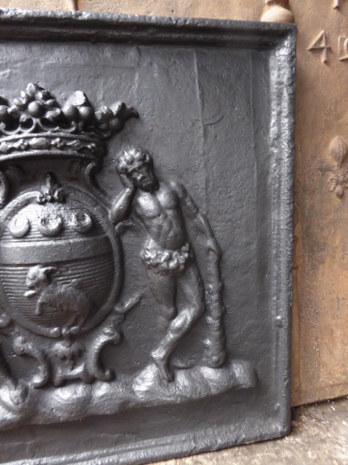 French Louis XIV Style Coat Of Arms Fireback / Backsplash photo vintage