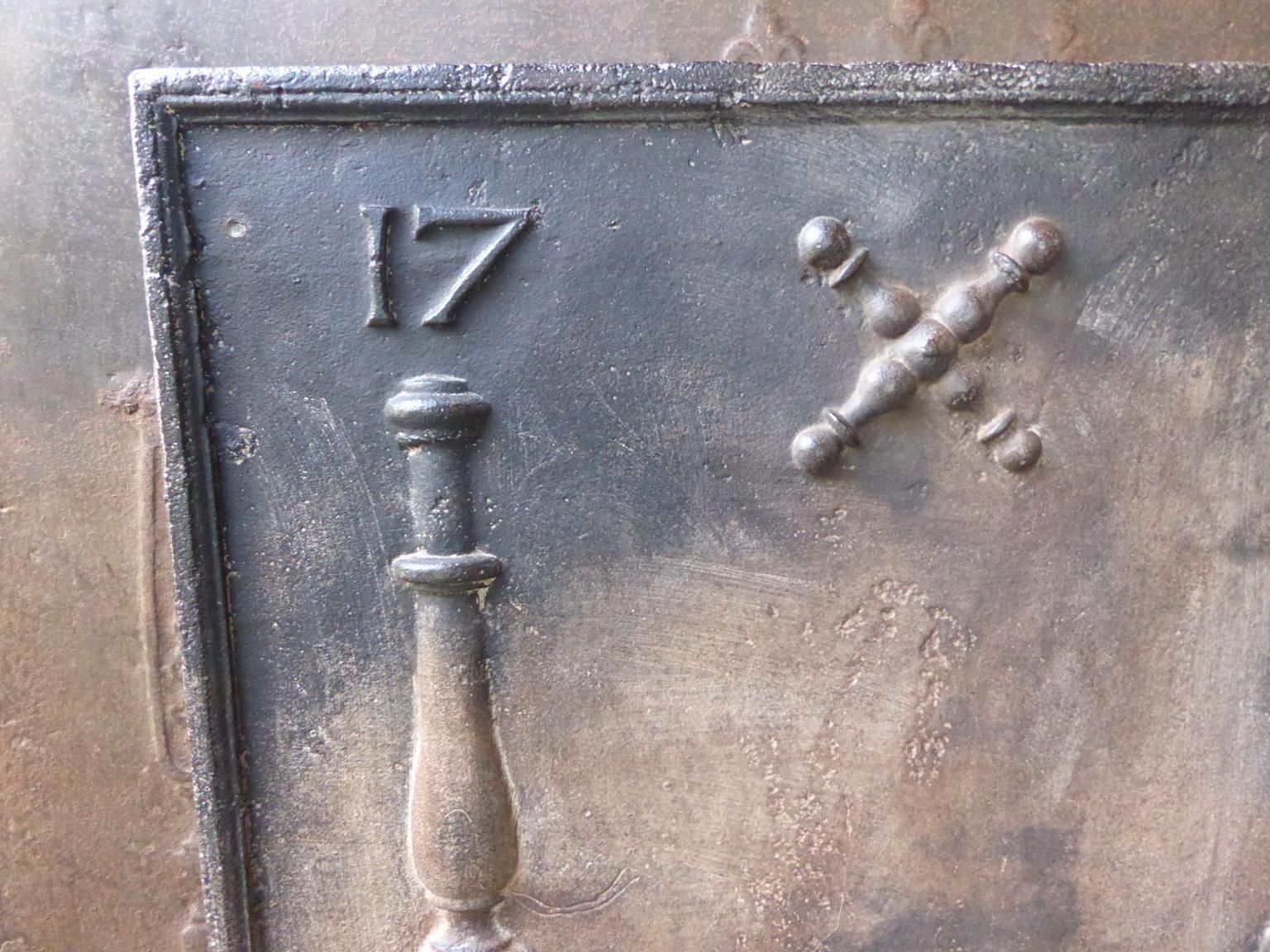 18th Century French 'Pillars With Saint Andrew's Cross' Fireback / Backsplash photo vinterior