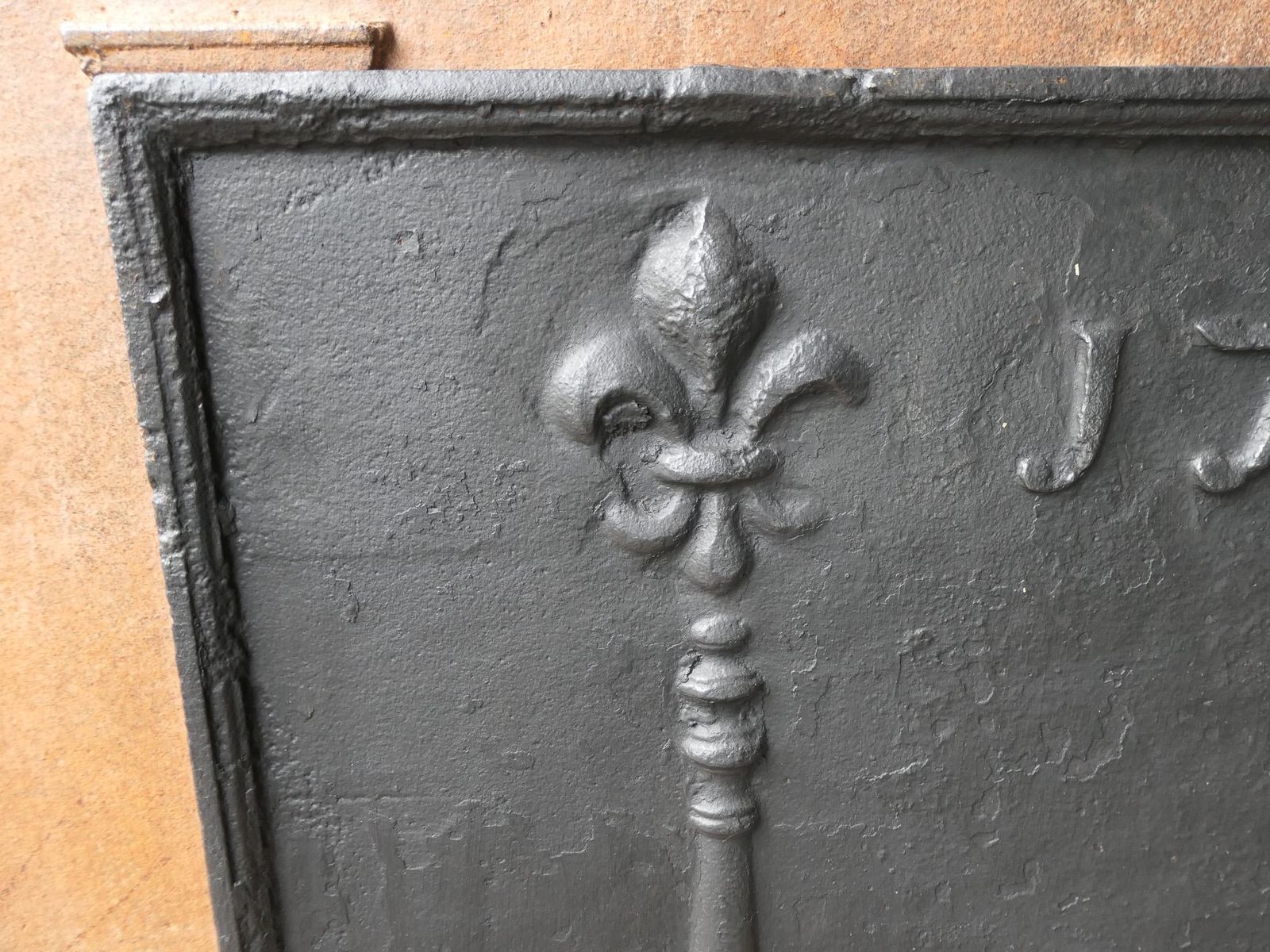 photo furniture 18th C. French Louis XV Fireback / Backsplash With Pillars And Fleurs De Lys