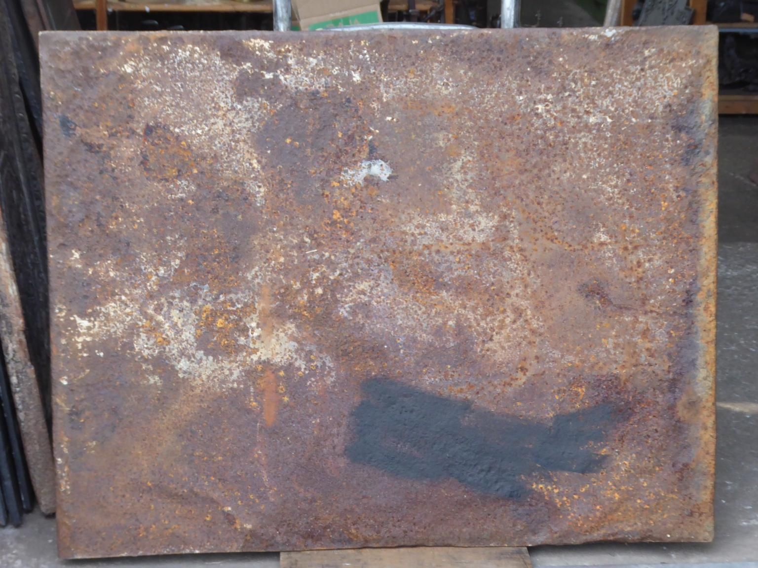 Large 18th Century French 'Pillars With Fleurs De Lys' Fireback / Backsplash photo vintage