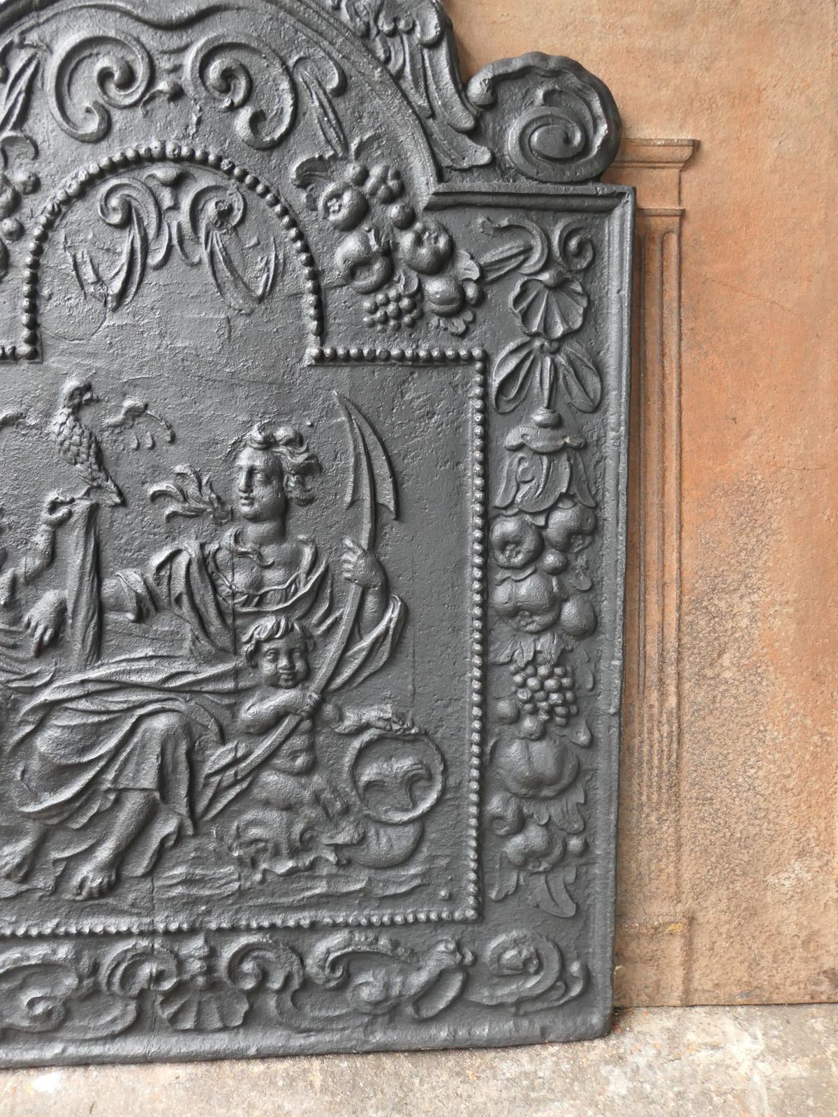 photo vintage Antique Dutch Louis XIV 'The Hope' Fireback / Backsplash, 17/18th Century