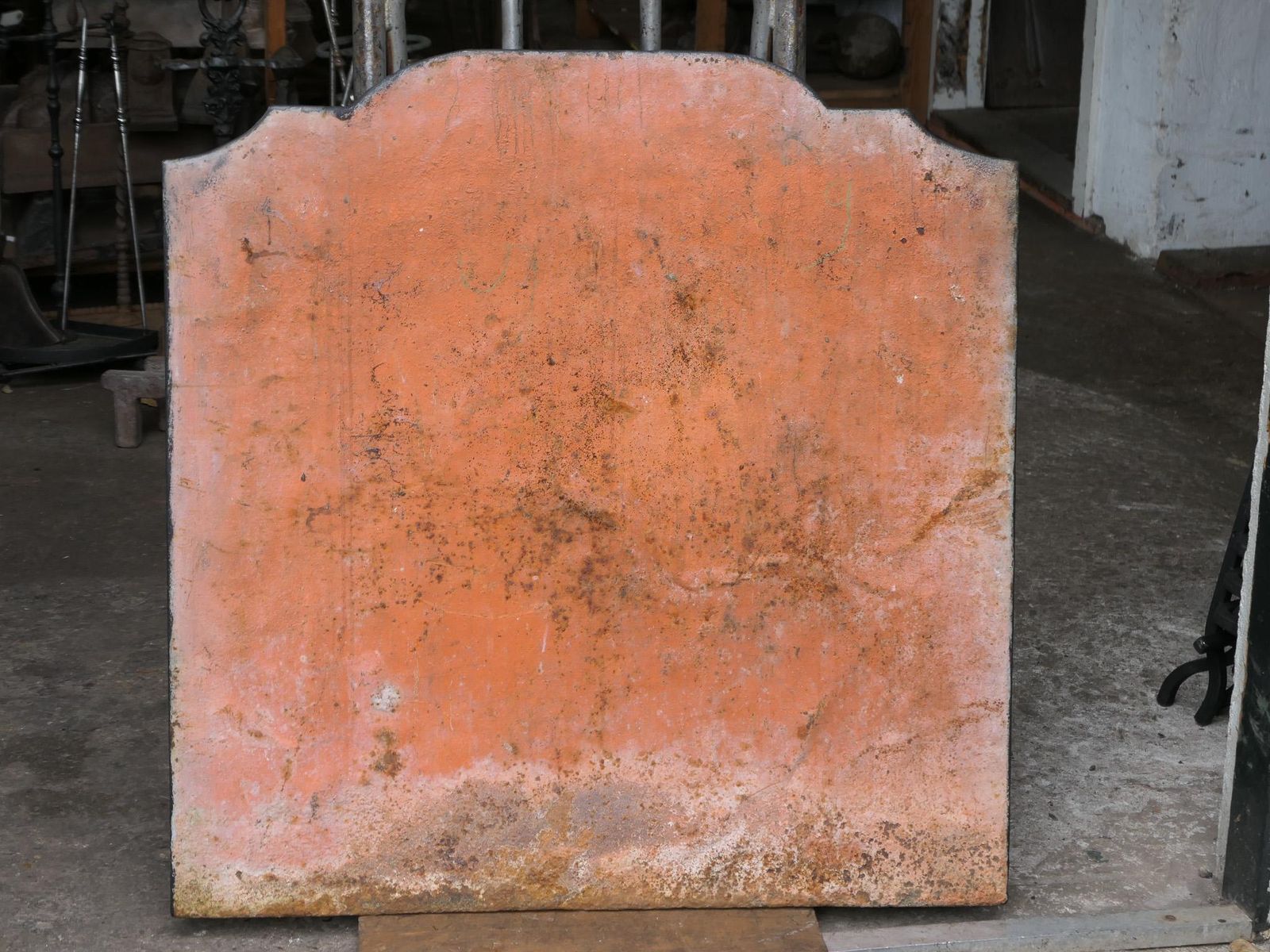 photo vinterior 18th Century French Louis XV Period 'Chinoiserie' Fireback / Backsplash