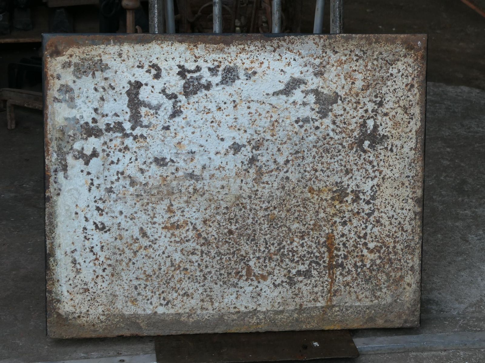 18th Century French Louis XV 'Coat Of Arms' Fireback / Backsplash, Dated 1779 photo furniture