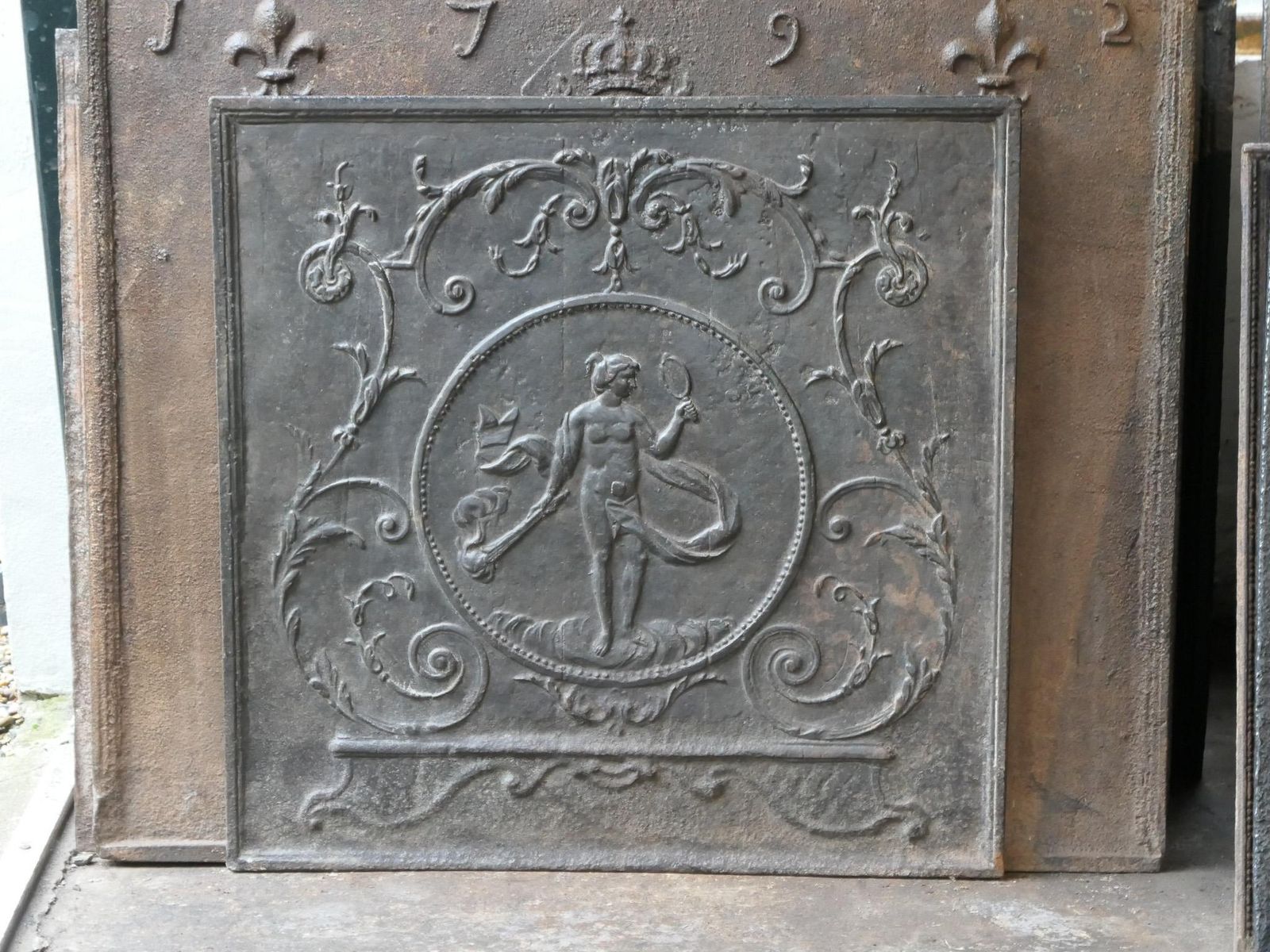 Antique French Fireback / Backsplash With The Goddess Venus, 18th Century photo Home Fixtures