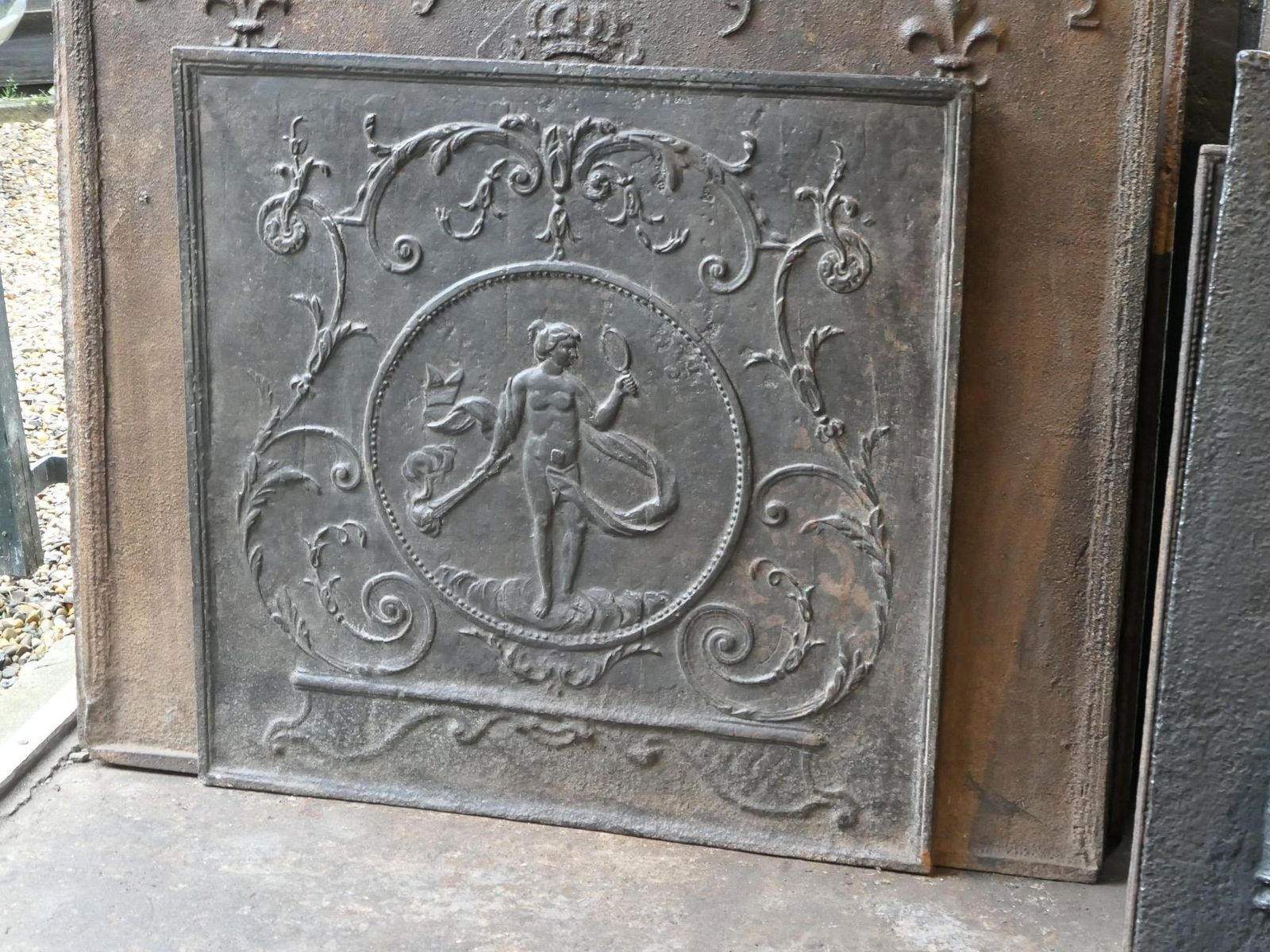 Antique French Fireback / Backsplash With The Goddess Venus, 18th Century photo 1258.0