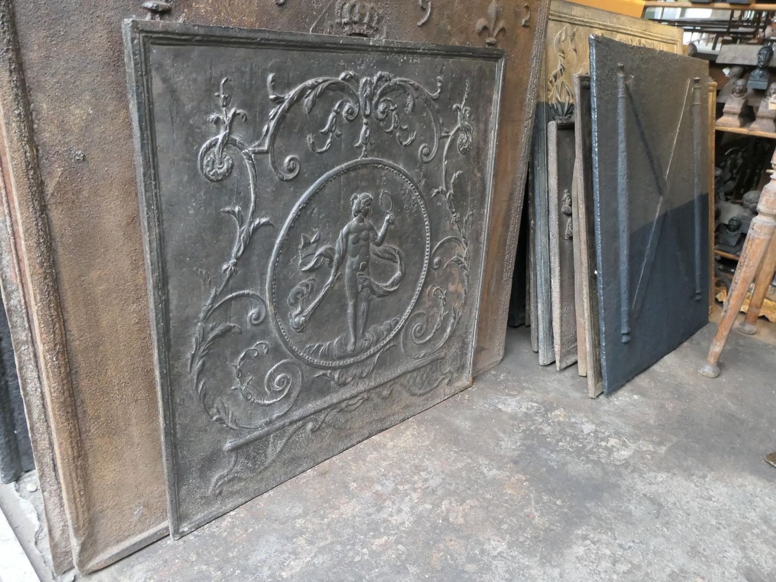 Home Fixtures Antique French Fireback / Backsplash With The Goddess Venus, 18th Century photo