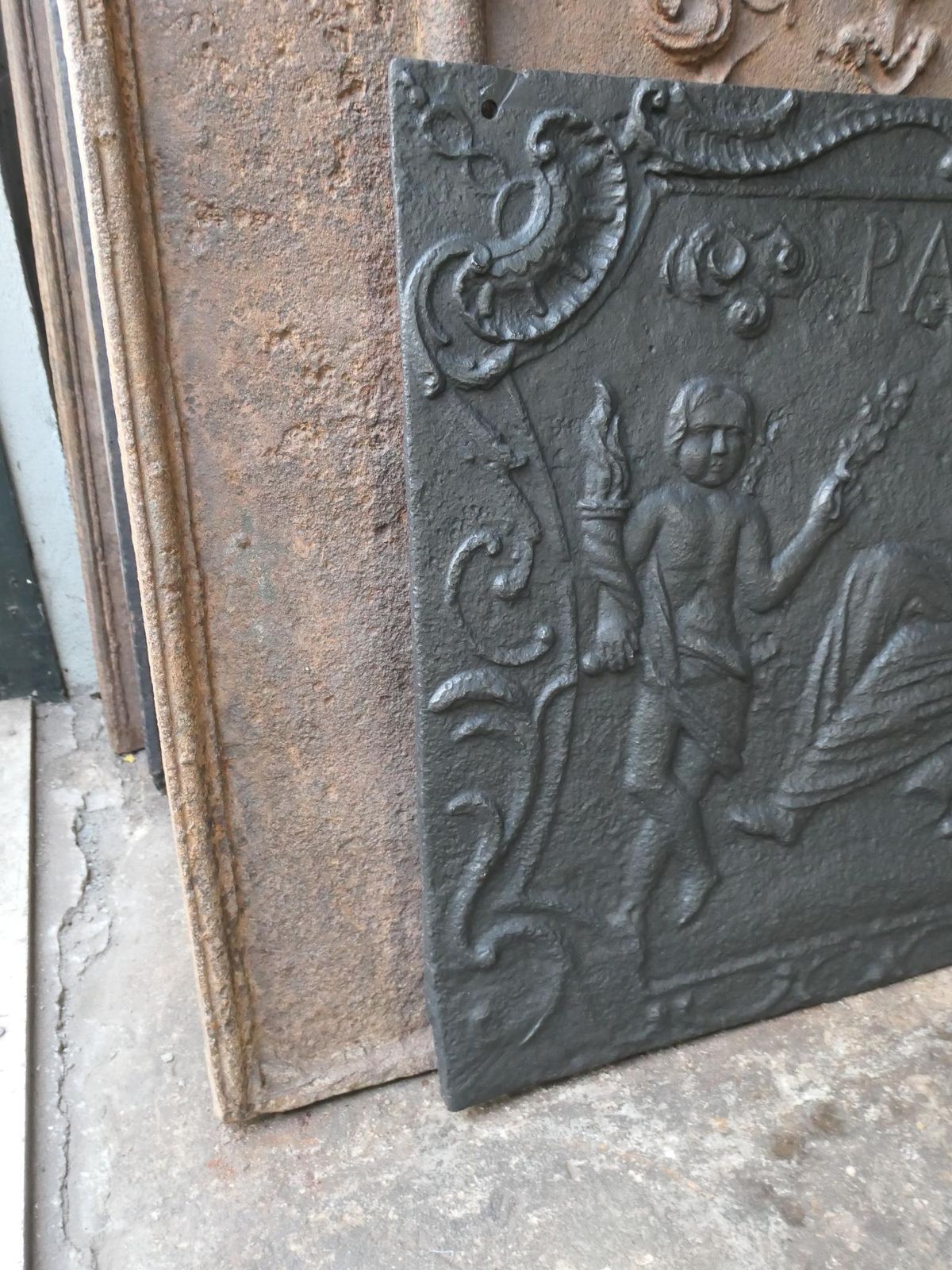 photo for sale 18th Century French Louis XV 'Allegory Of Peace' Fireback / Backsplash