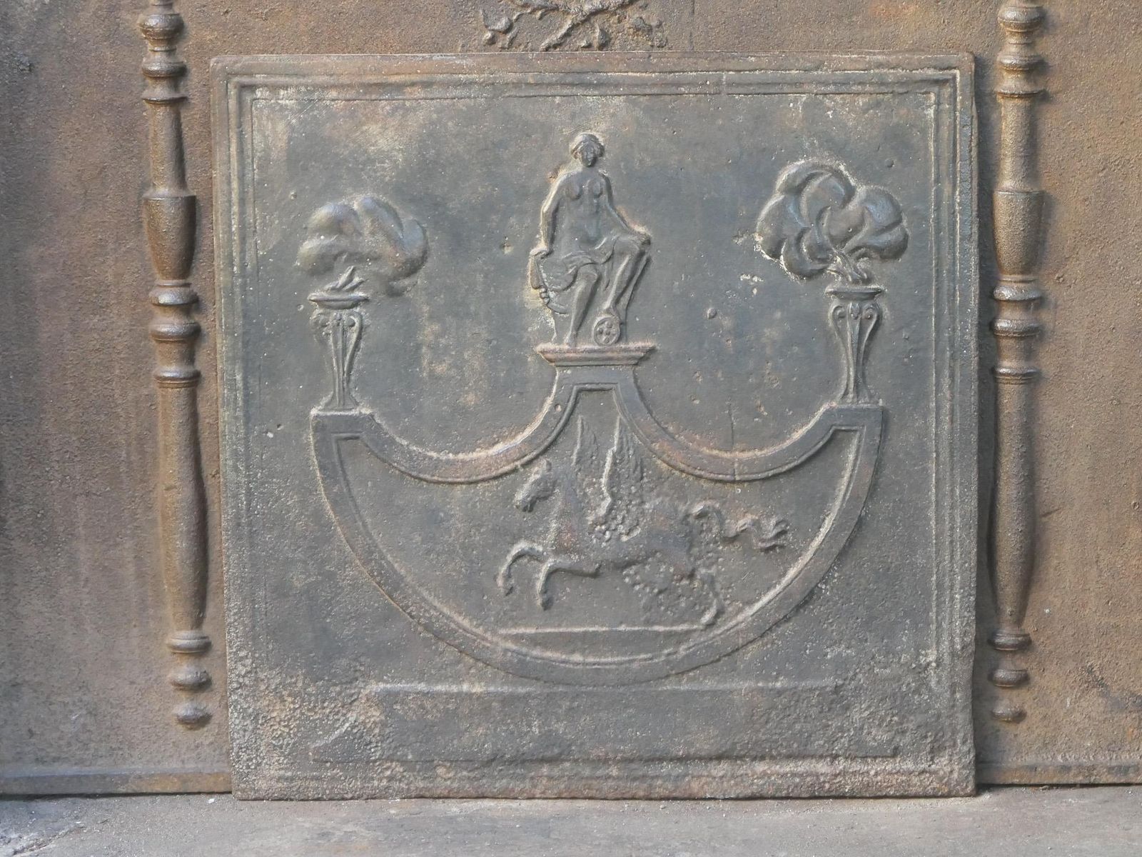 photo vinterior Antique French Neoclassical Period Fireback / Backsplash, 18th 19th C.