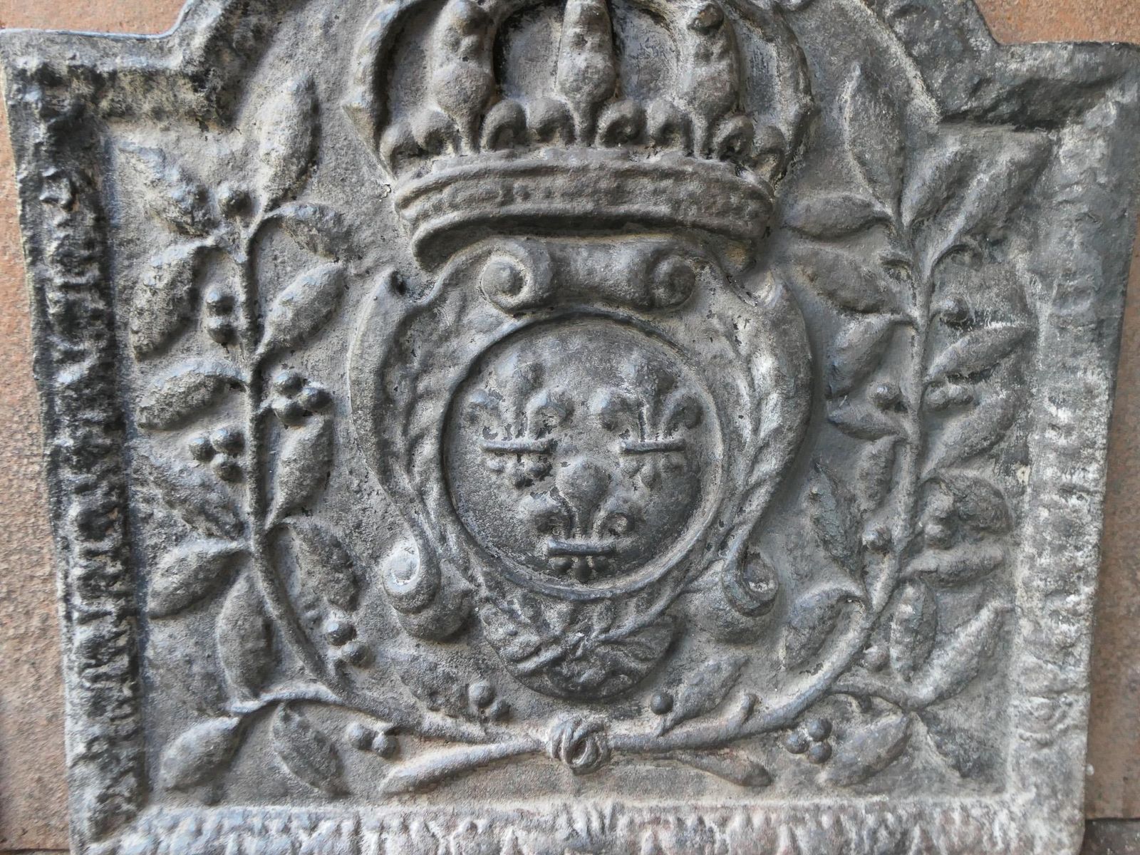 photo for sale French Louis XIV Style 'Arms Of France' Fireback / Backsplash